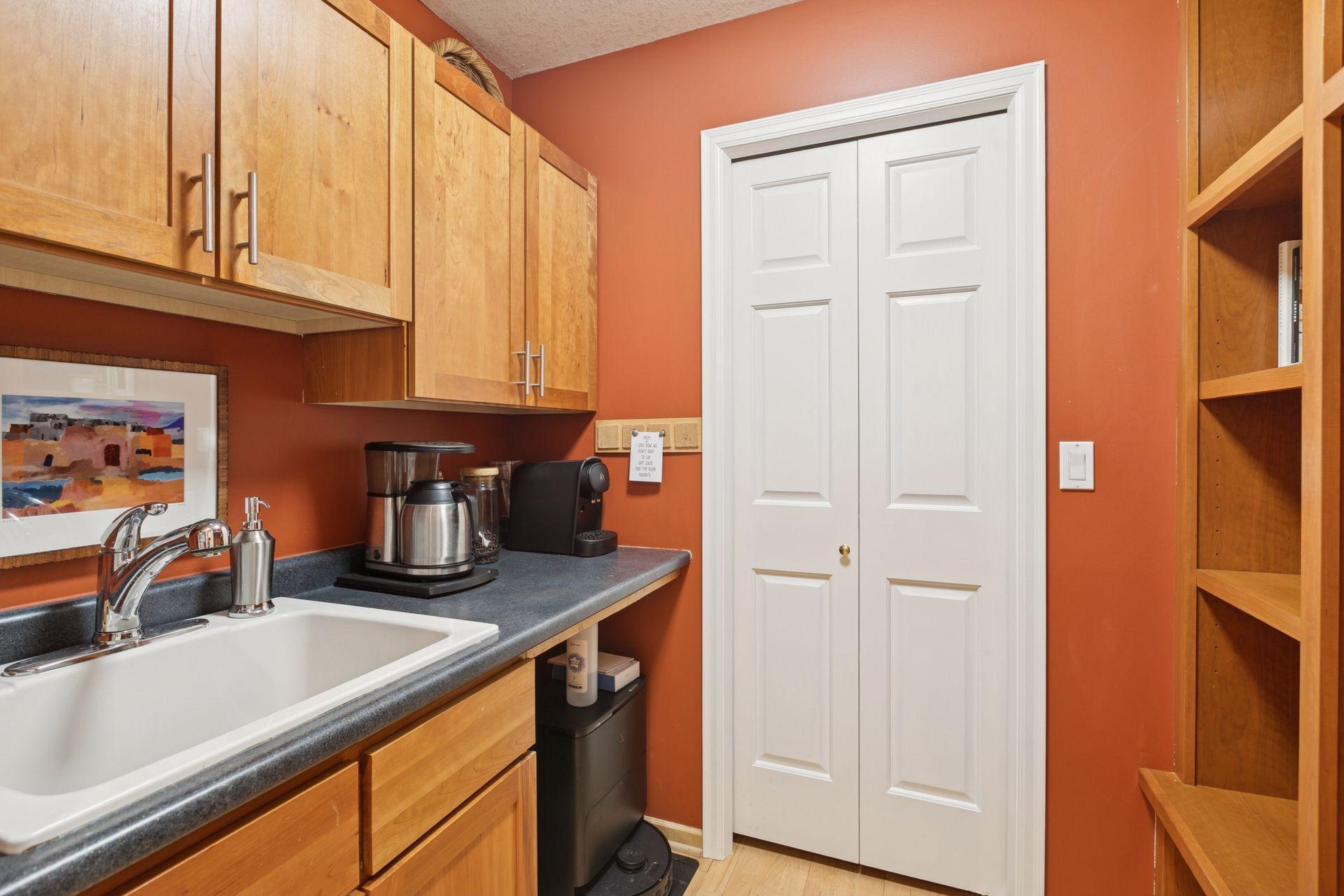 1800 Commerce Boulevard