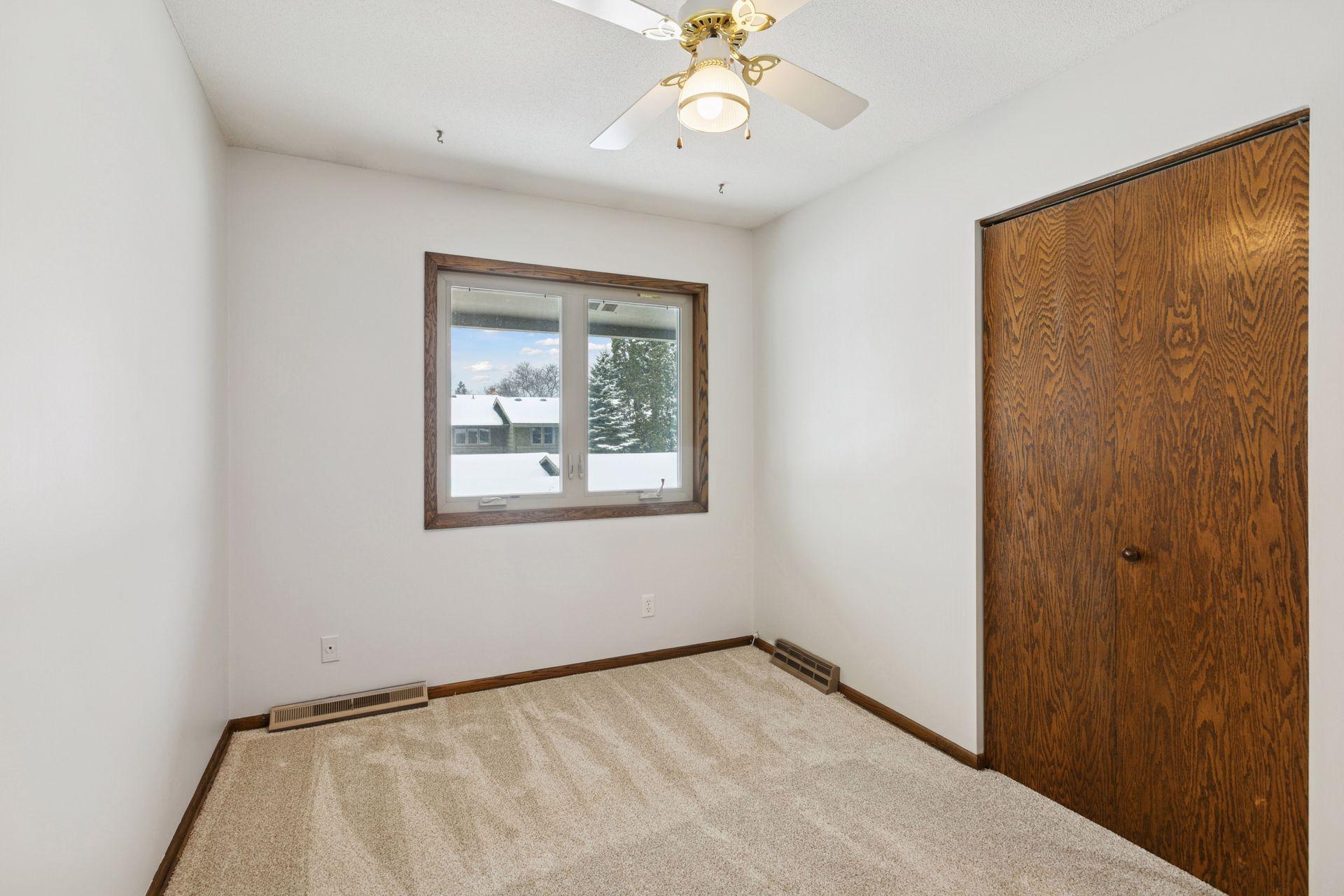 196 Windsor Lane