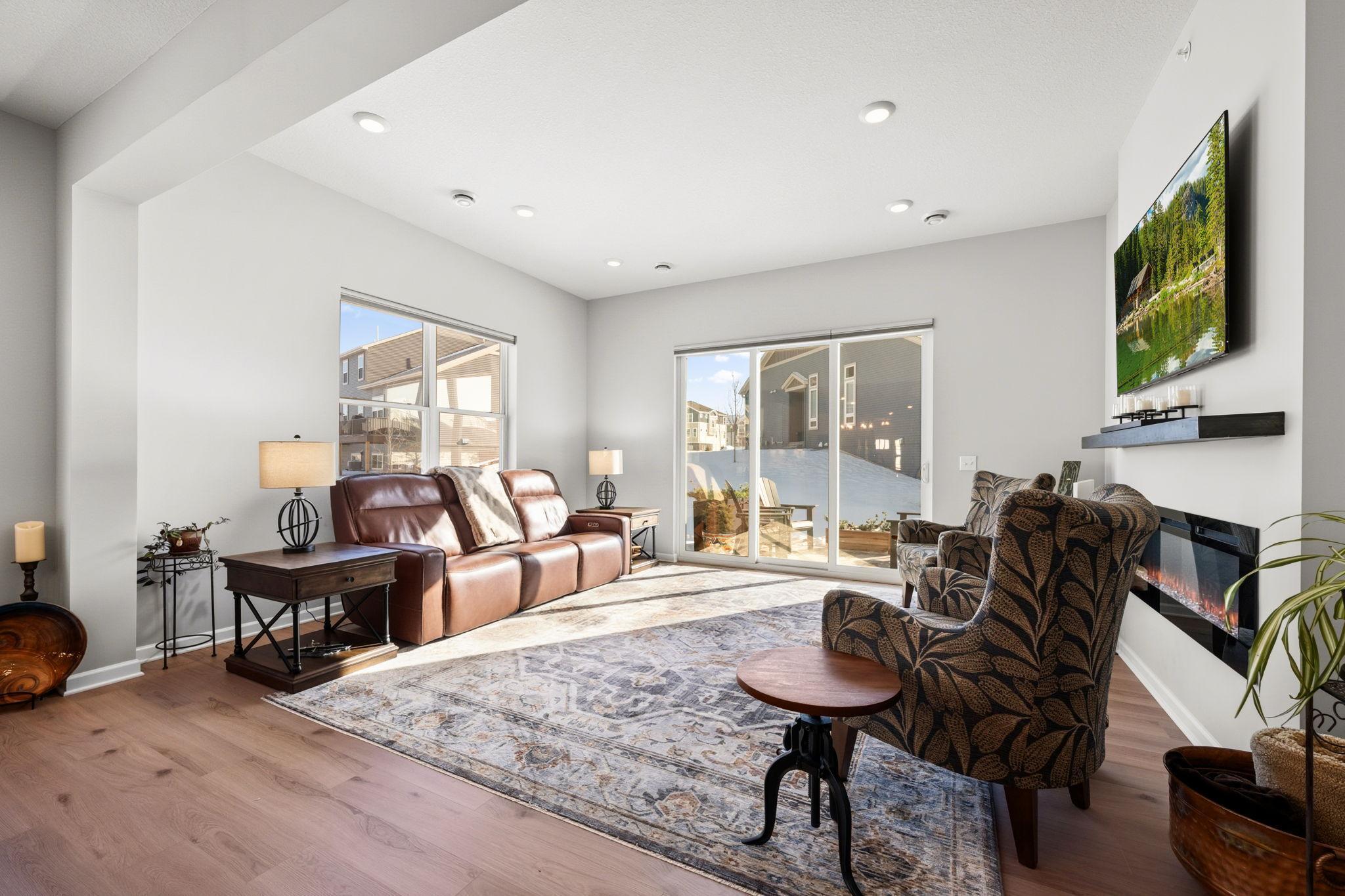 6575 Jocelyn Avenue S