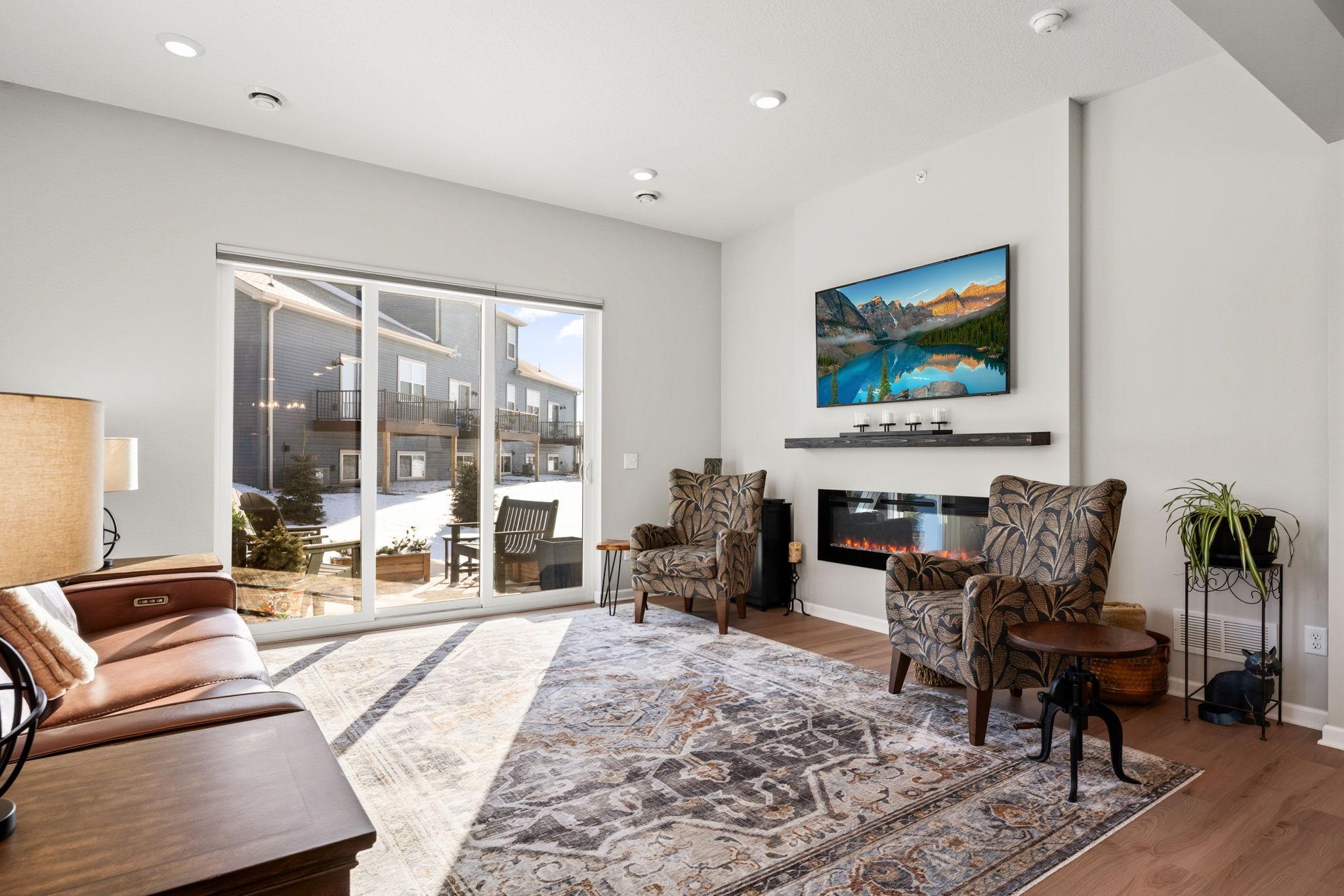 6575 Jocelyn Avenue S