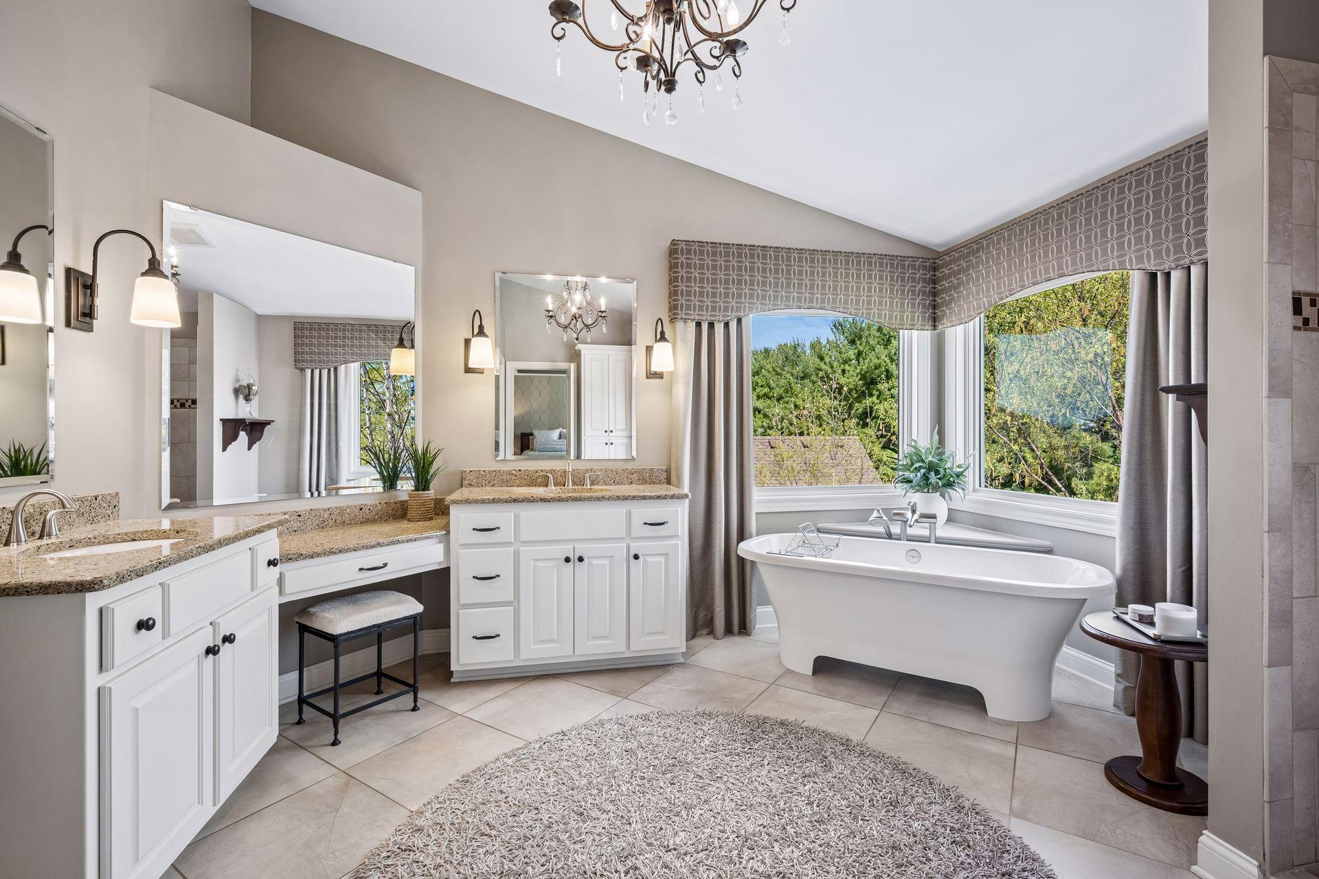 4622 Bluebell Trail N