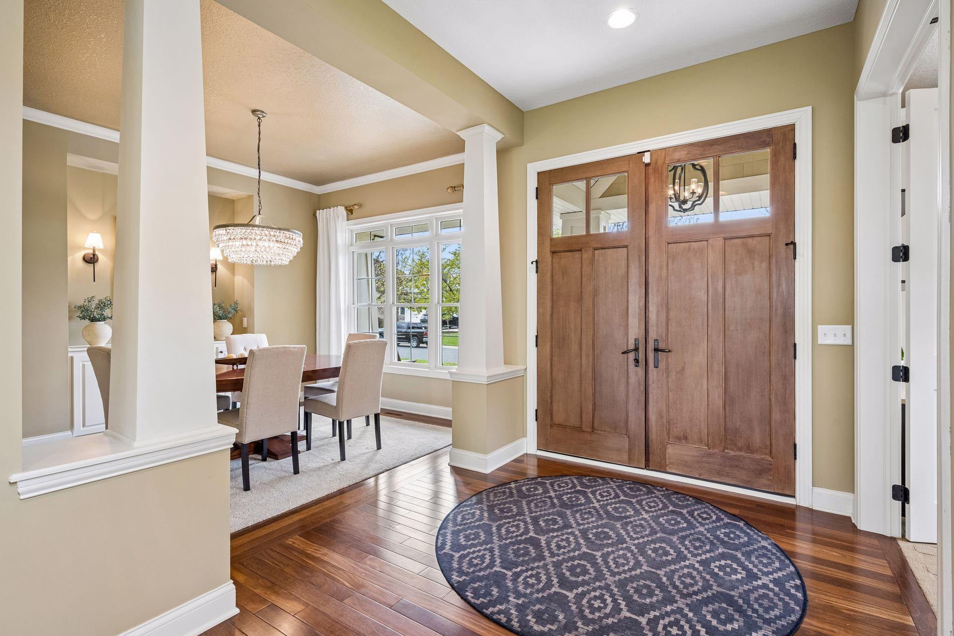 4622 Bluebell Trail N