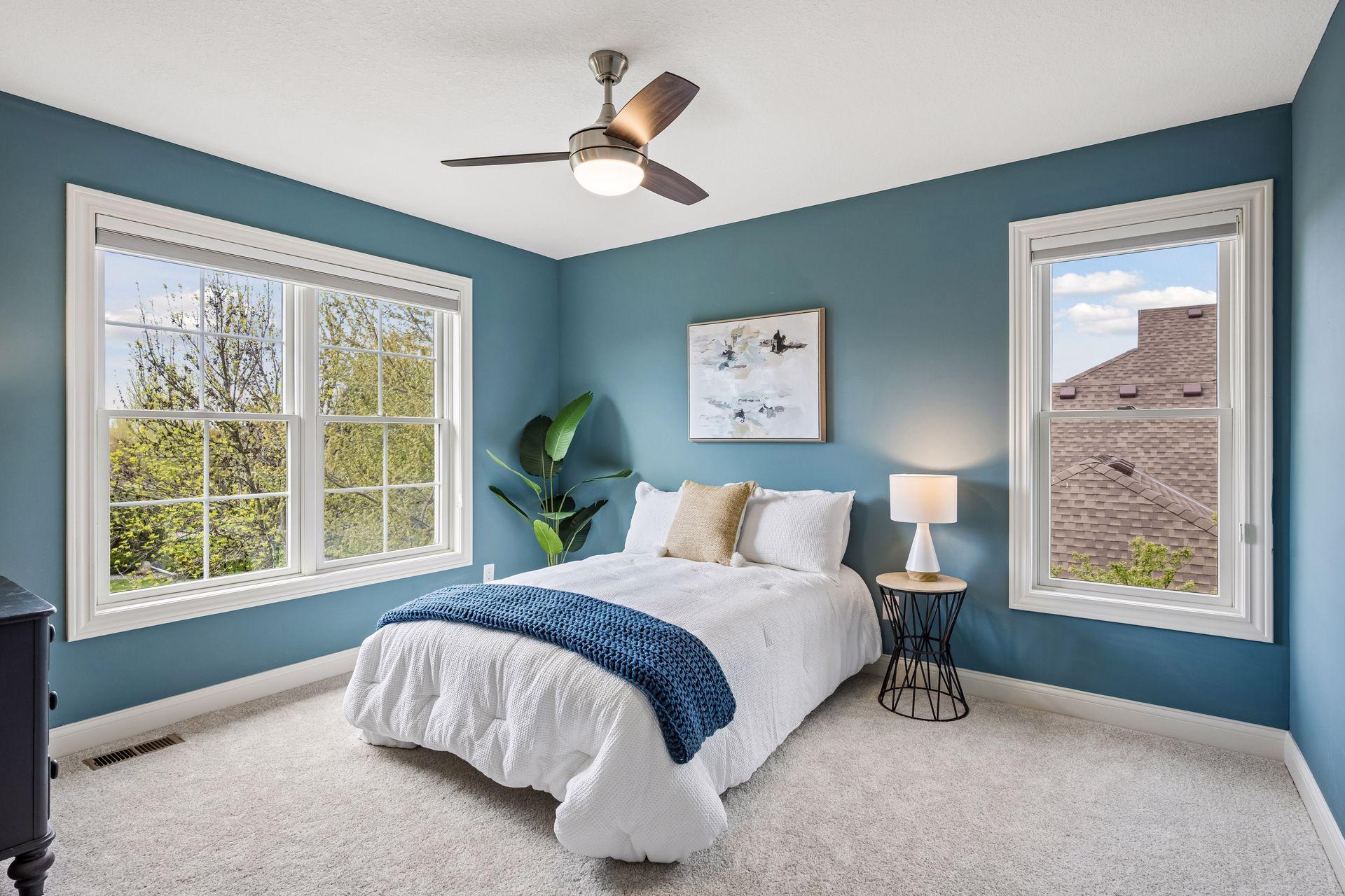 4622 Bluebell Trail N