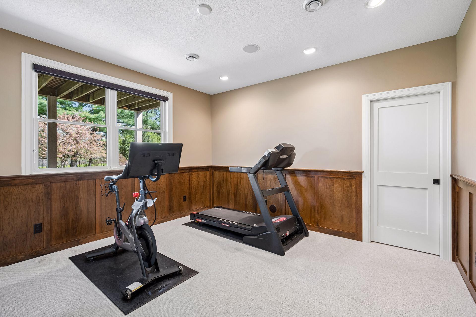 4622 Bluebell Trail N