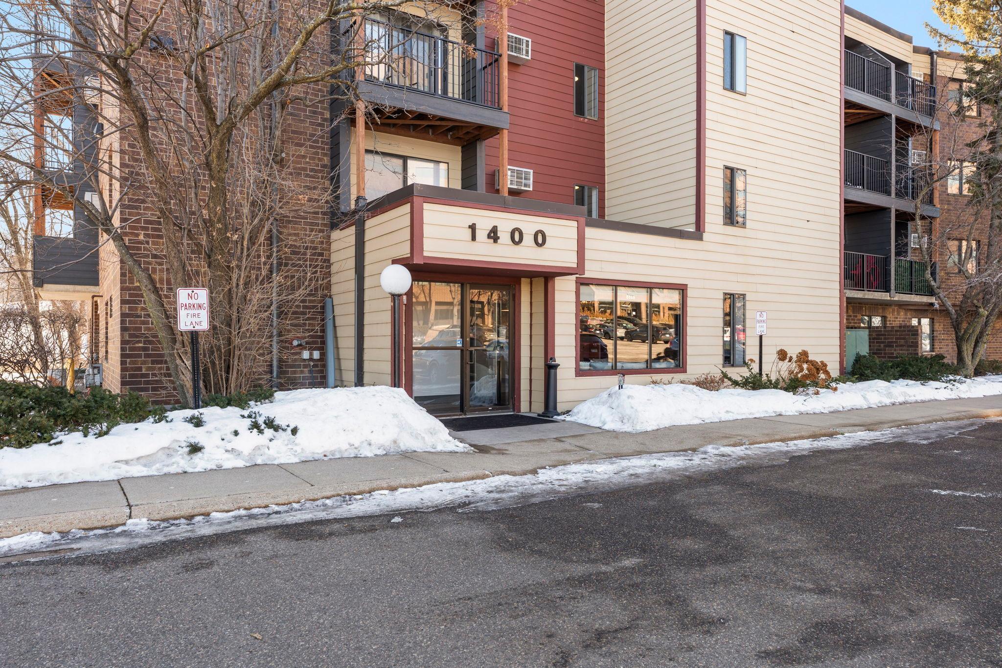 1400 Dakota Avenue S Unit: 210