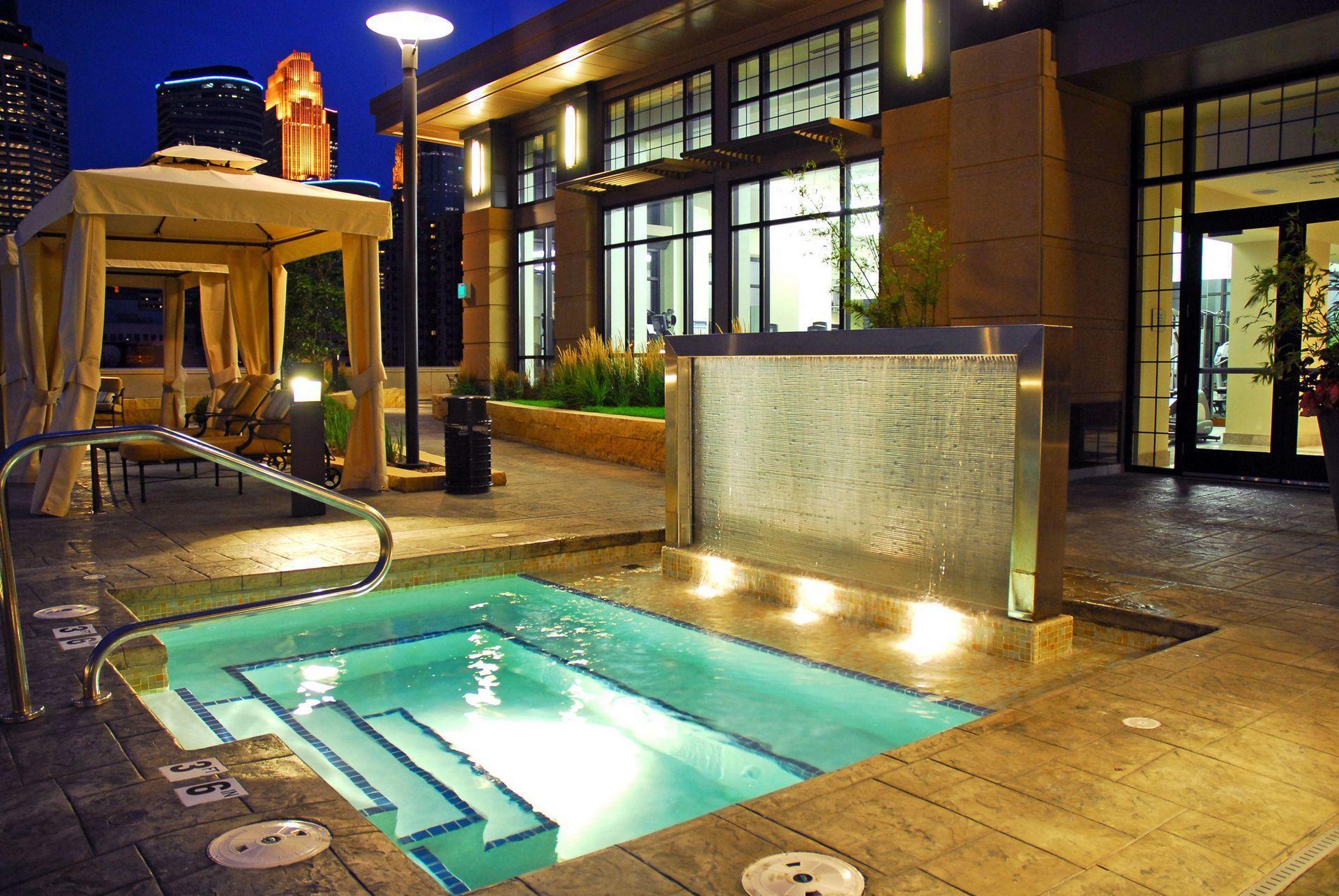 100 3rd Avenue S Unit: 2603