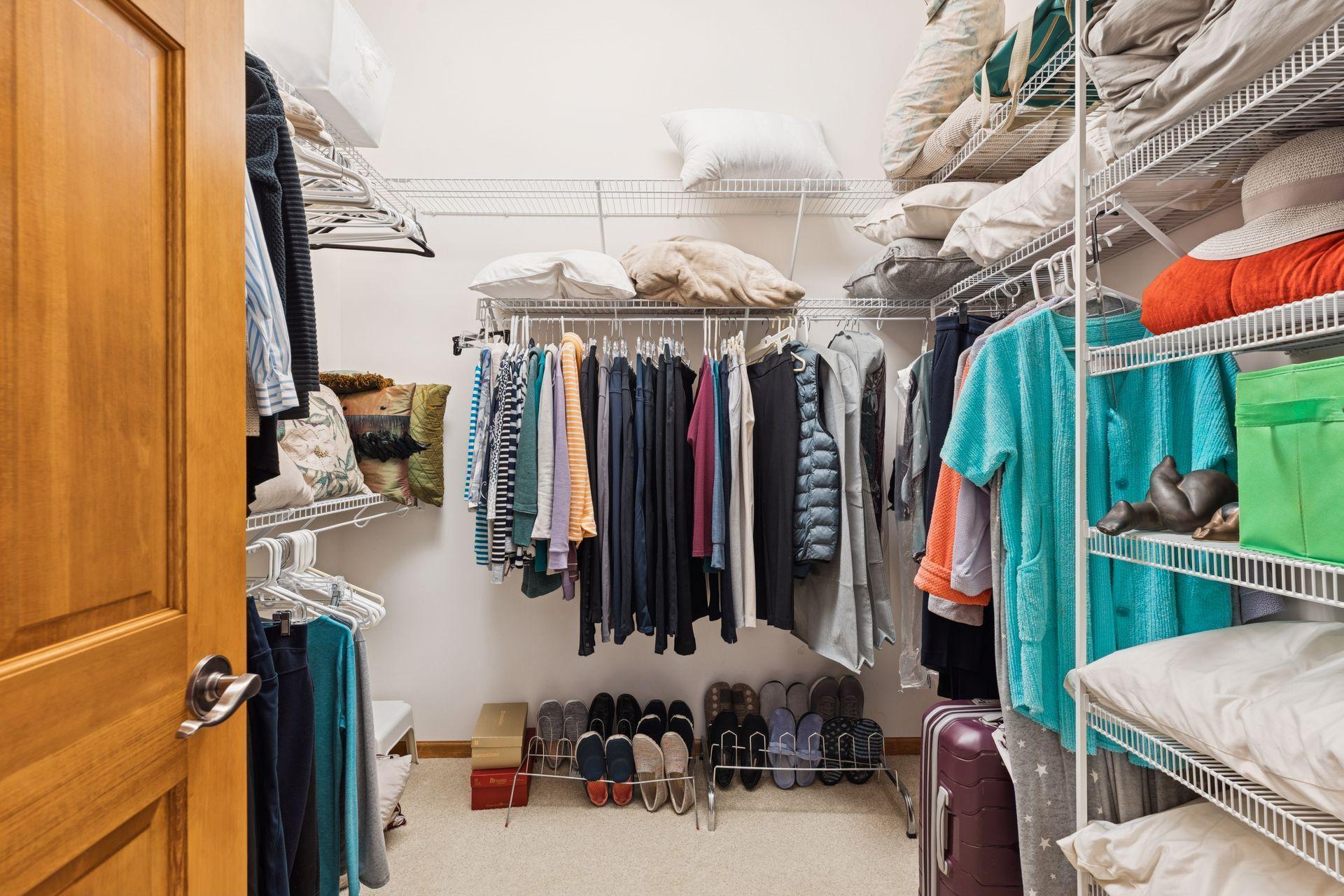 4535 Kimberly Court N