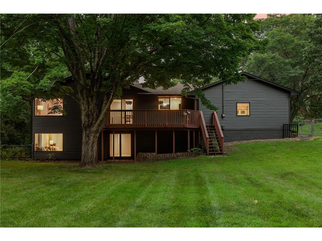 6860 Rosemary Road