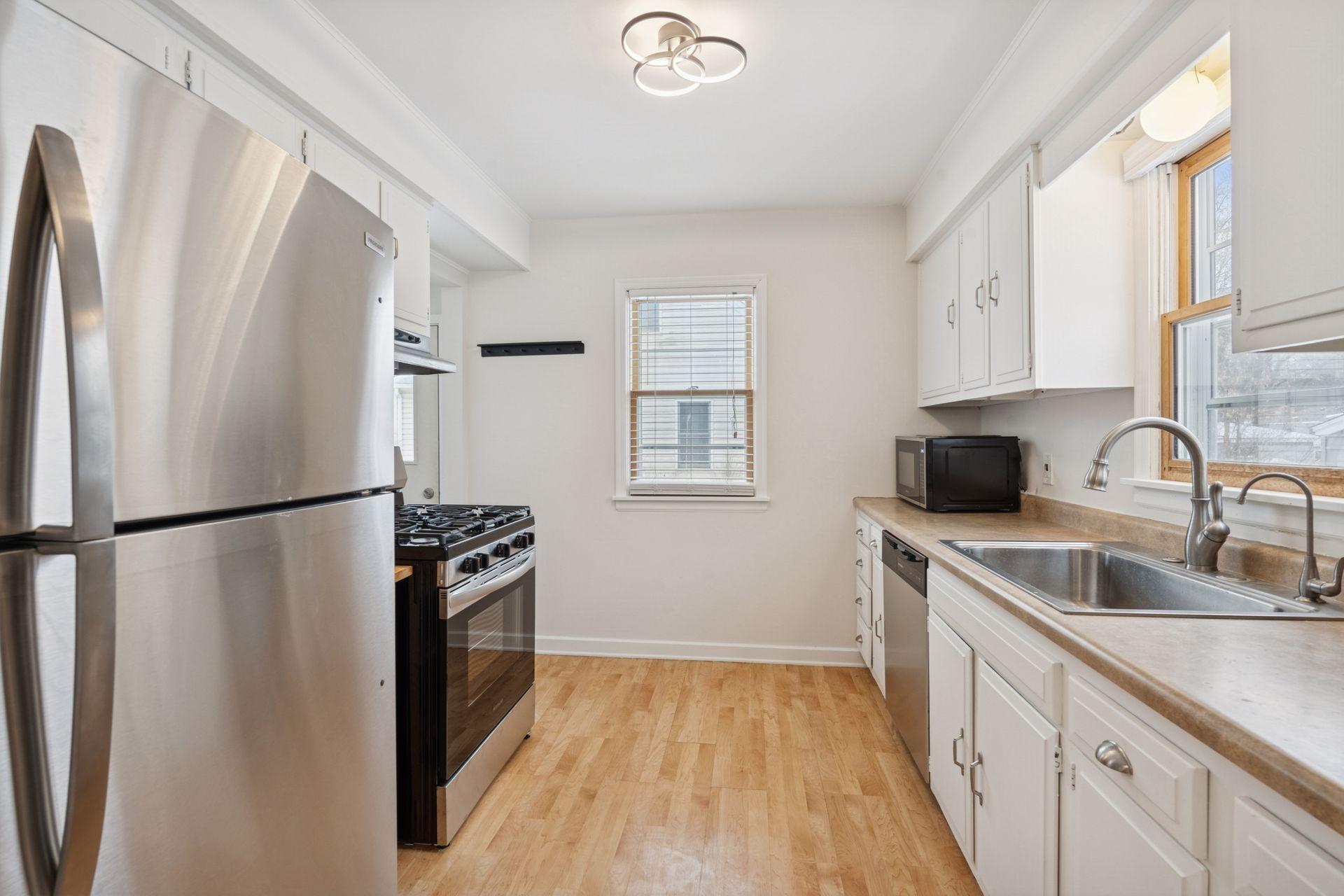 2820 Maryland Avenue S