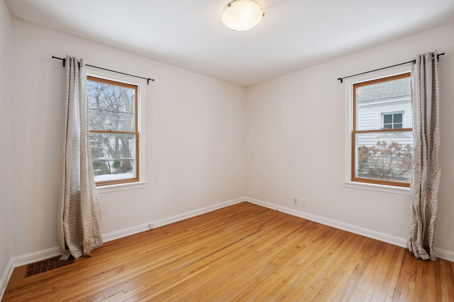 2820 Maryland Avenue S