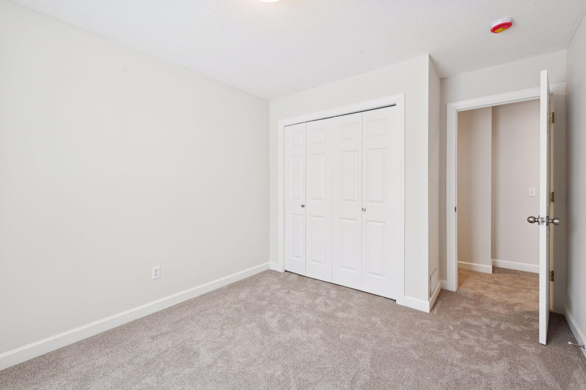 305 County Road 10 SE