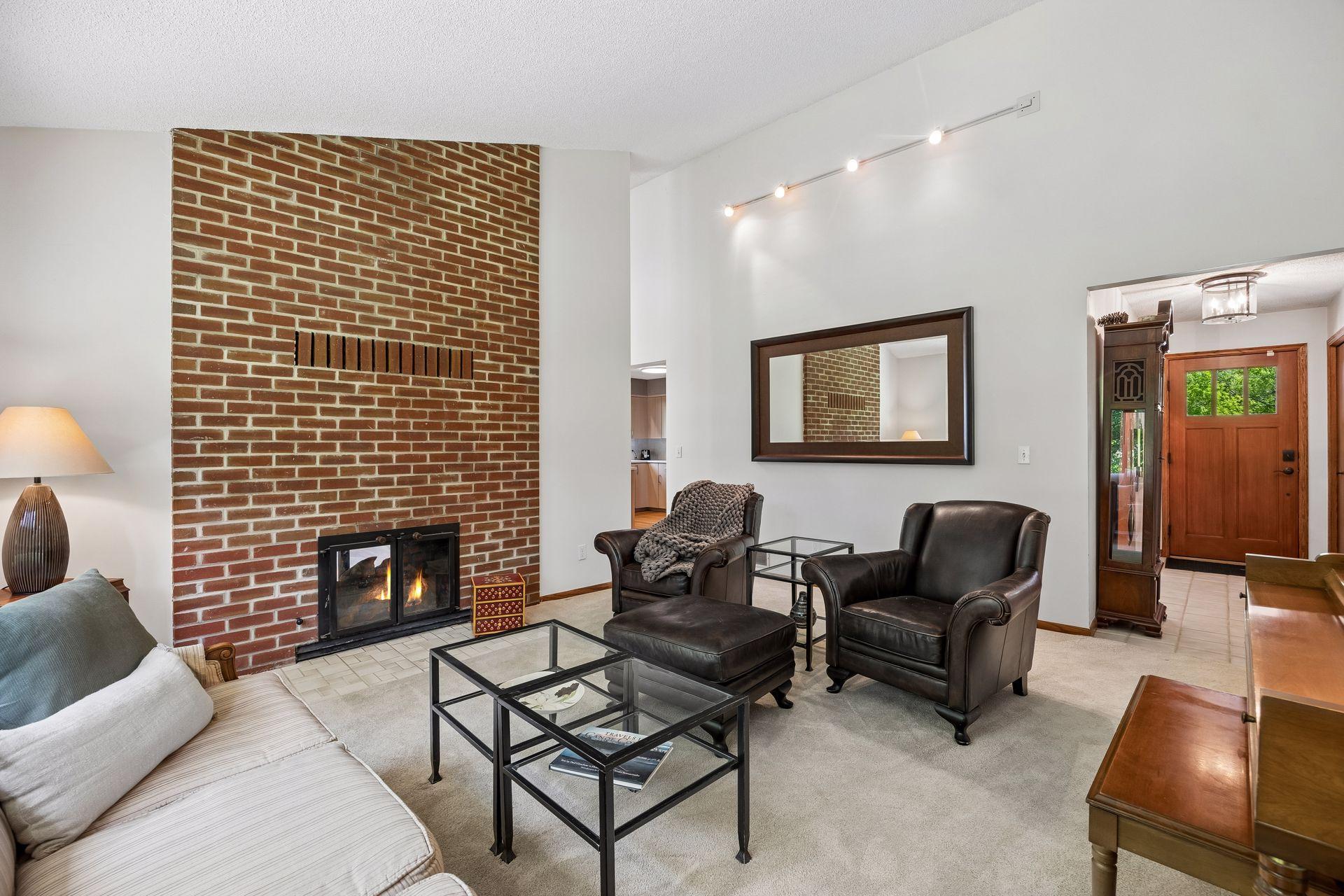 4400 Shady Lane