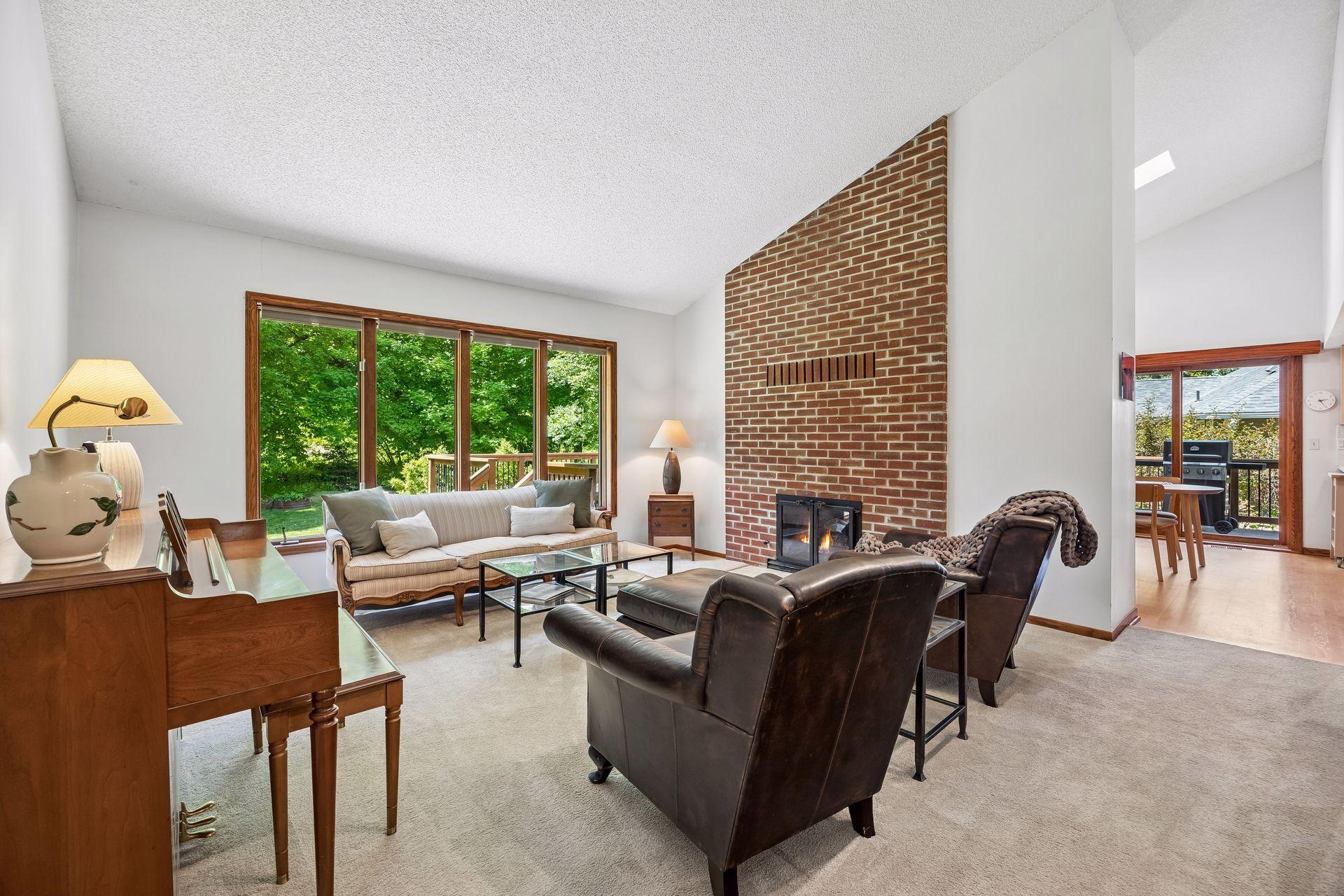 4400 Shady Lane