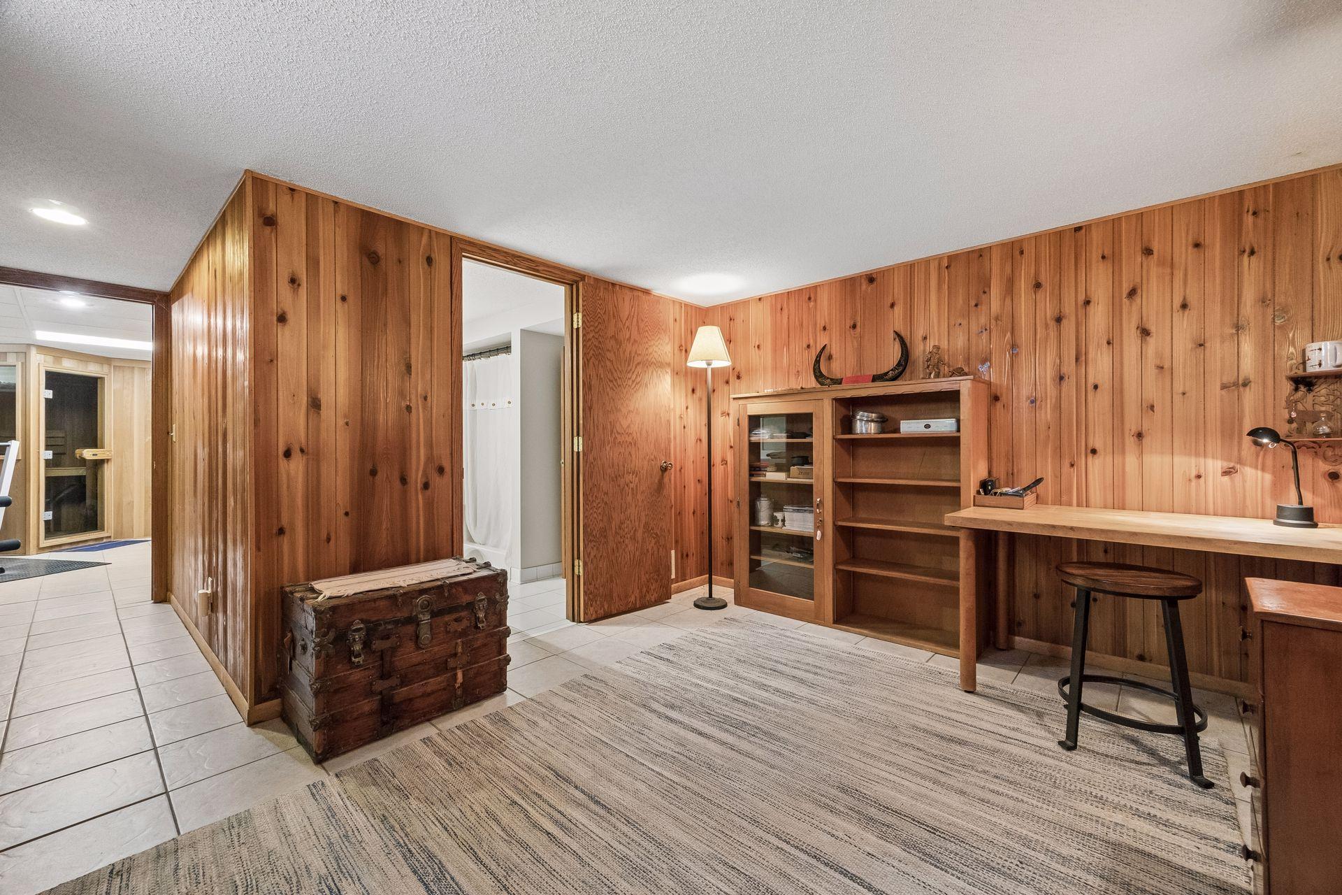 4400 Shady Lane