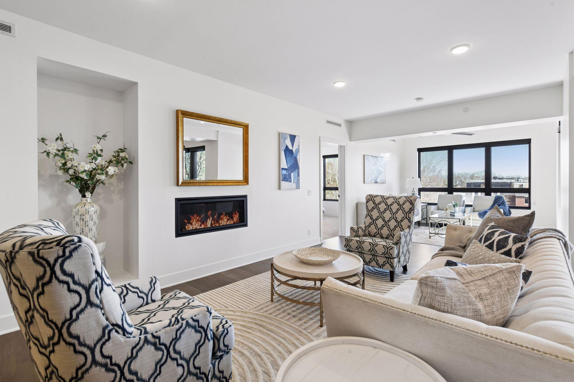 222 Ferndale Road S Unit: #304