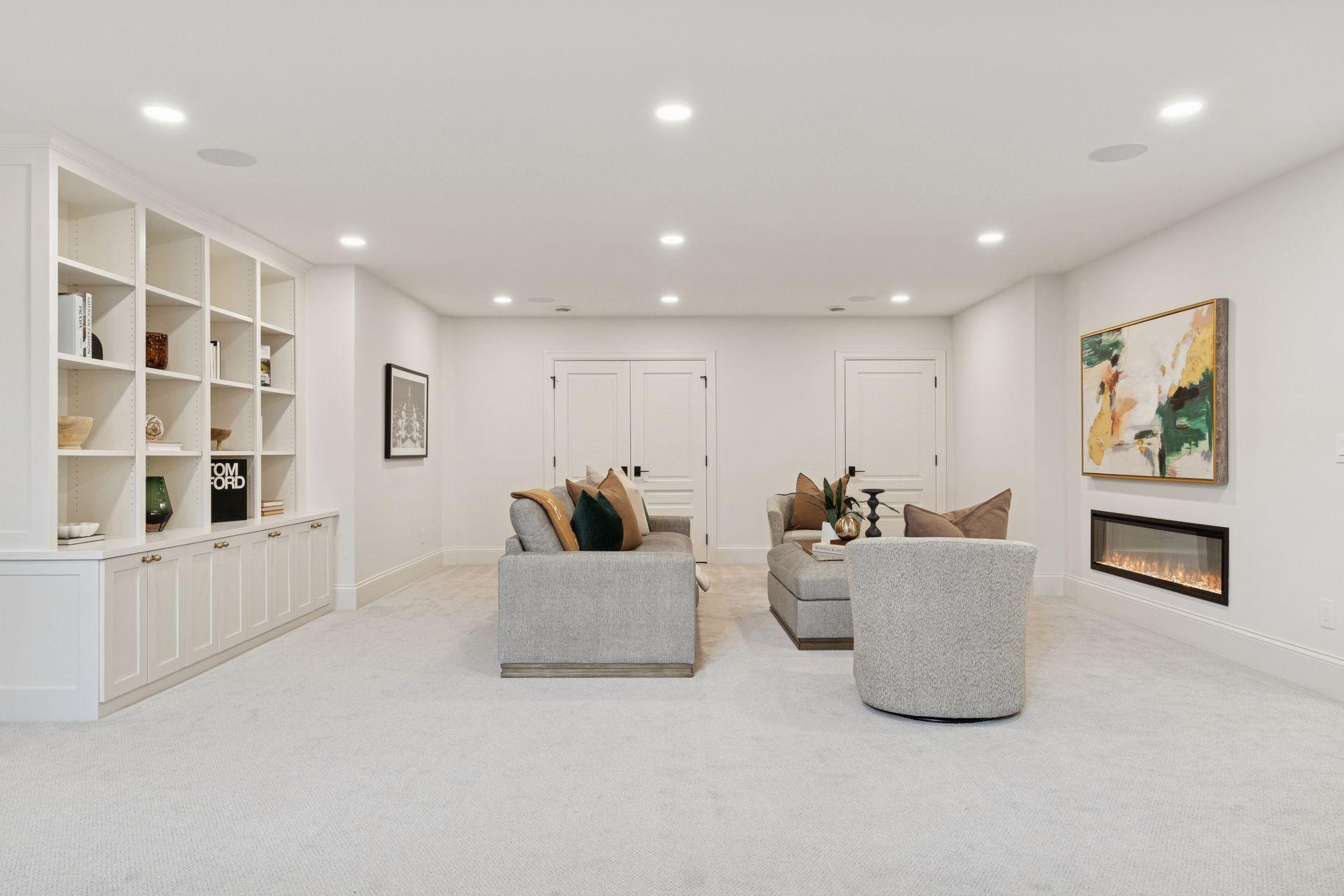 285 North Shore Dr