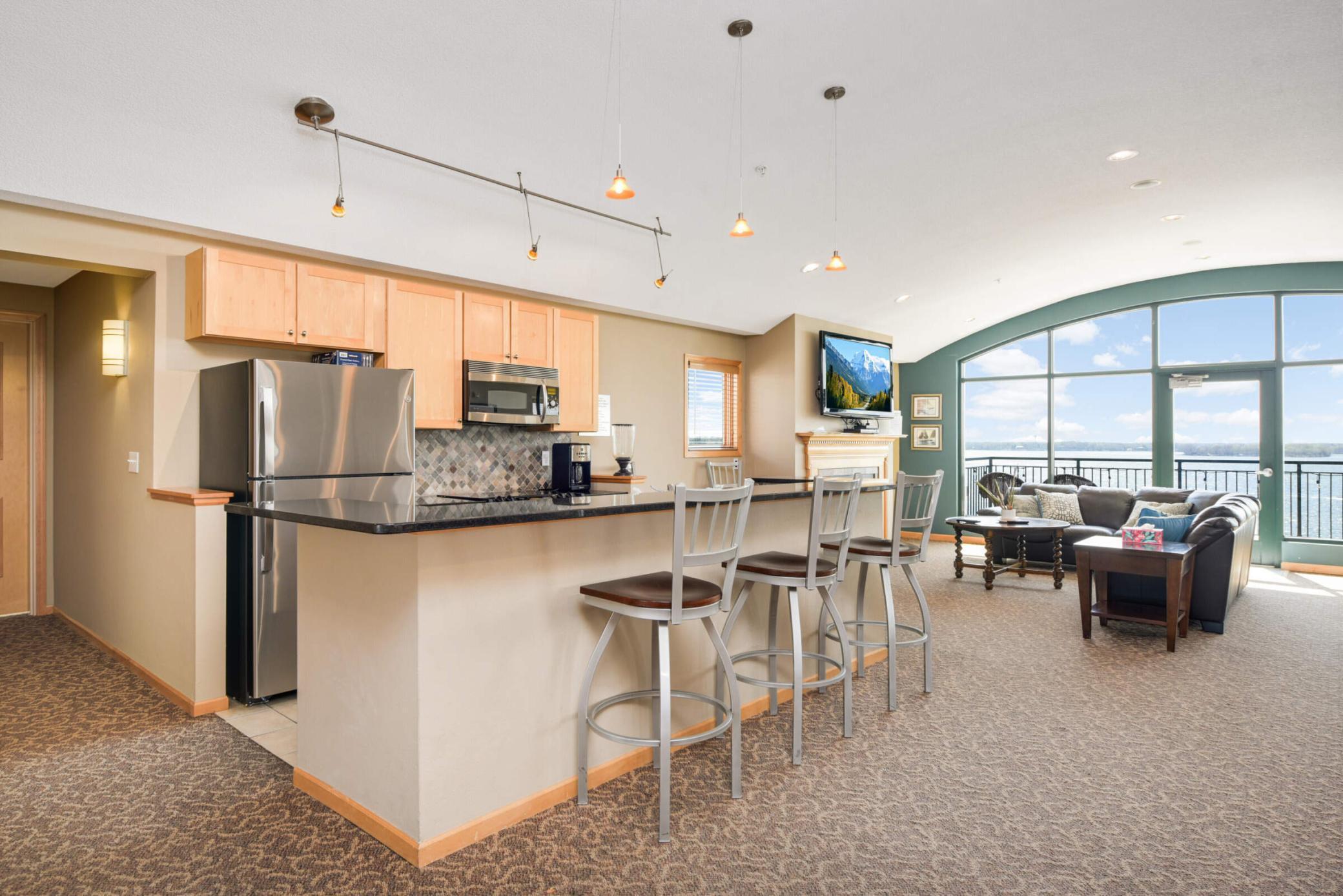 4100 Spring Street Unit: 310