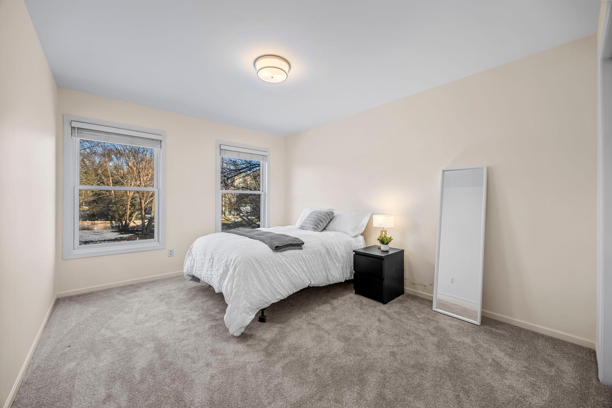 19790 Near Mountain Boulevard