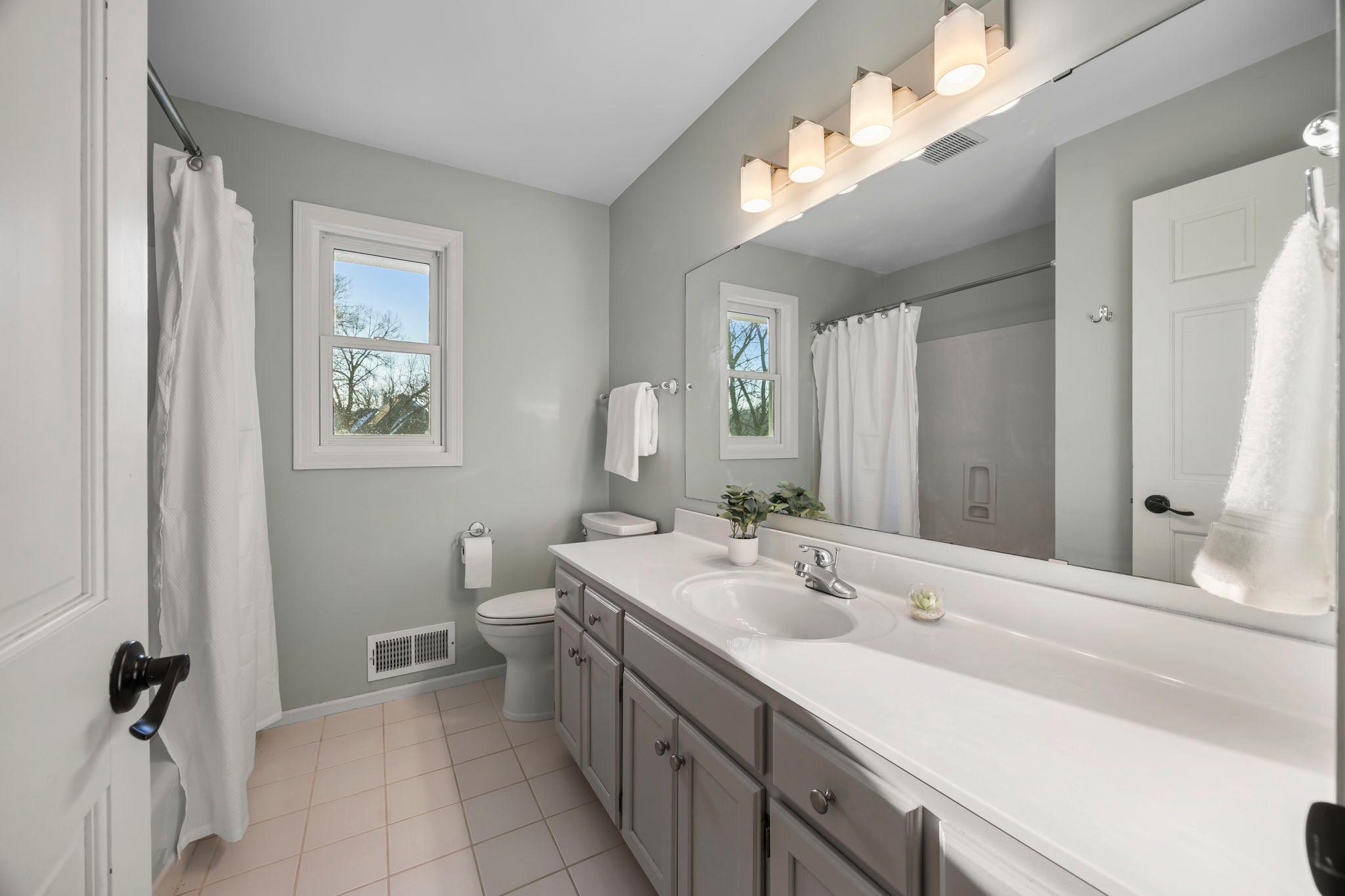 19790 Near Mountain Boulevard