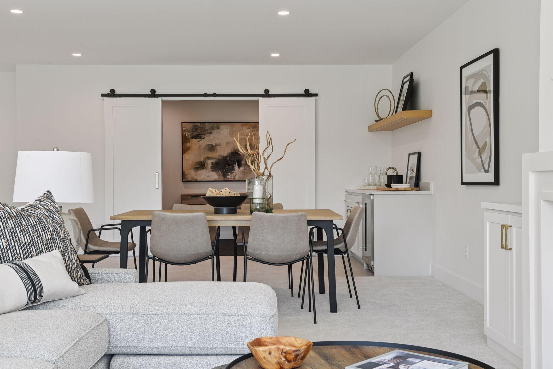 5631 Buffington Lane