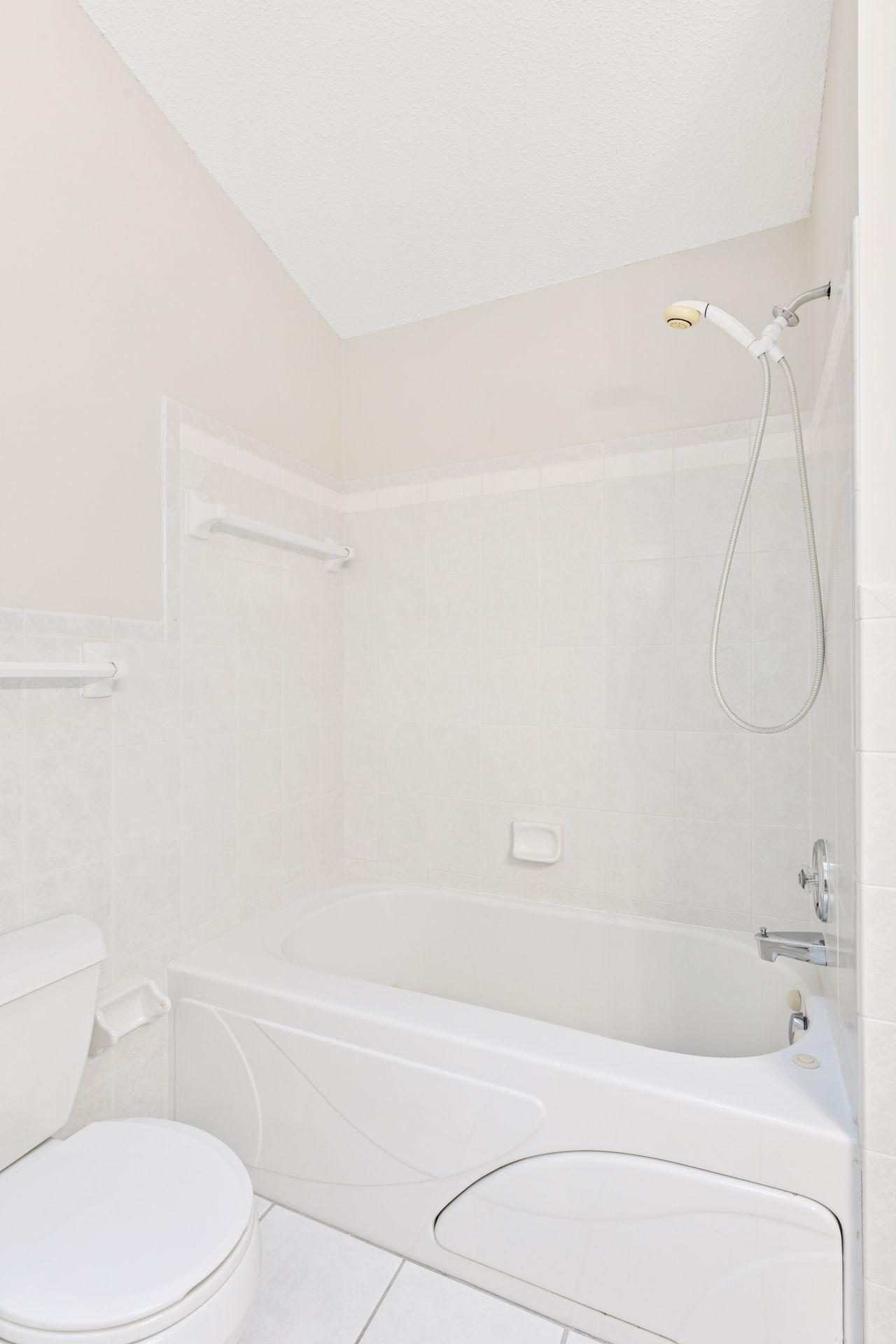 204 Central Avenue S