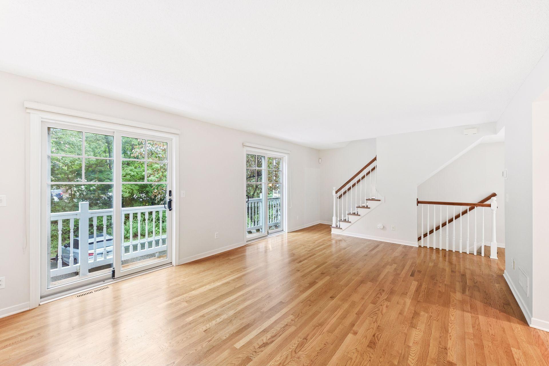 204 Central Avenue S