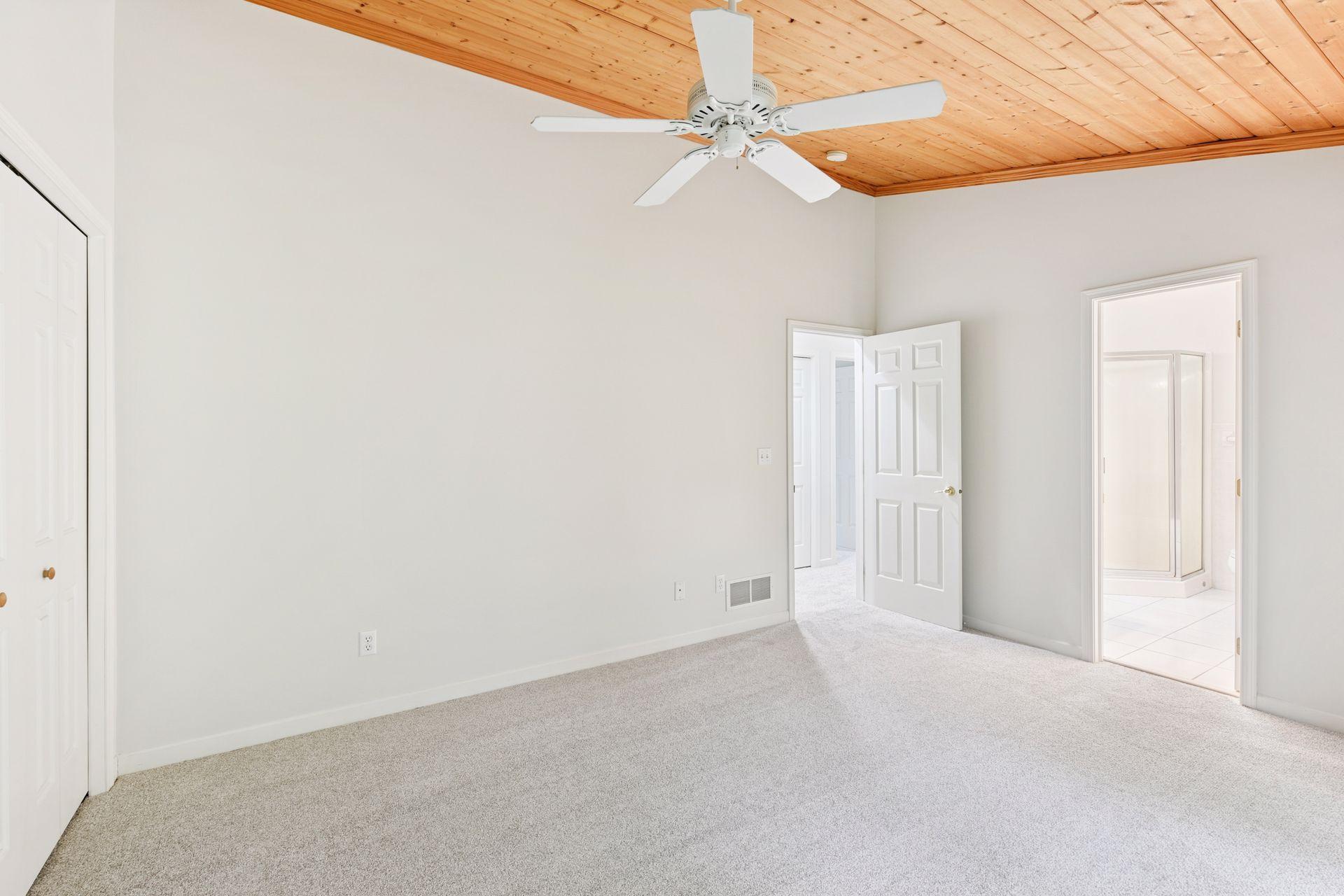 204 Central Avenue S