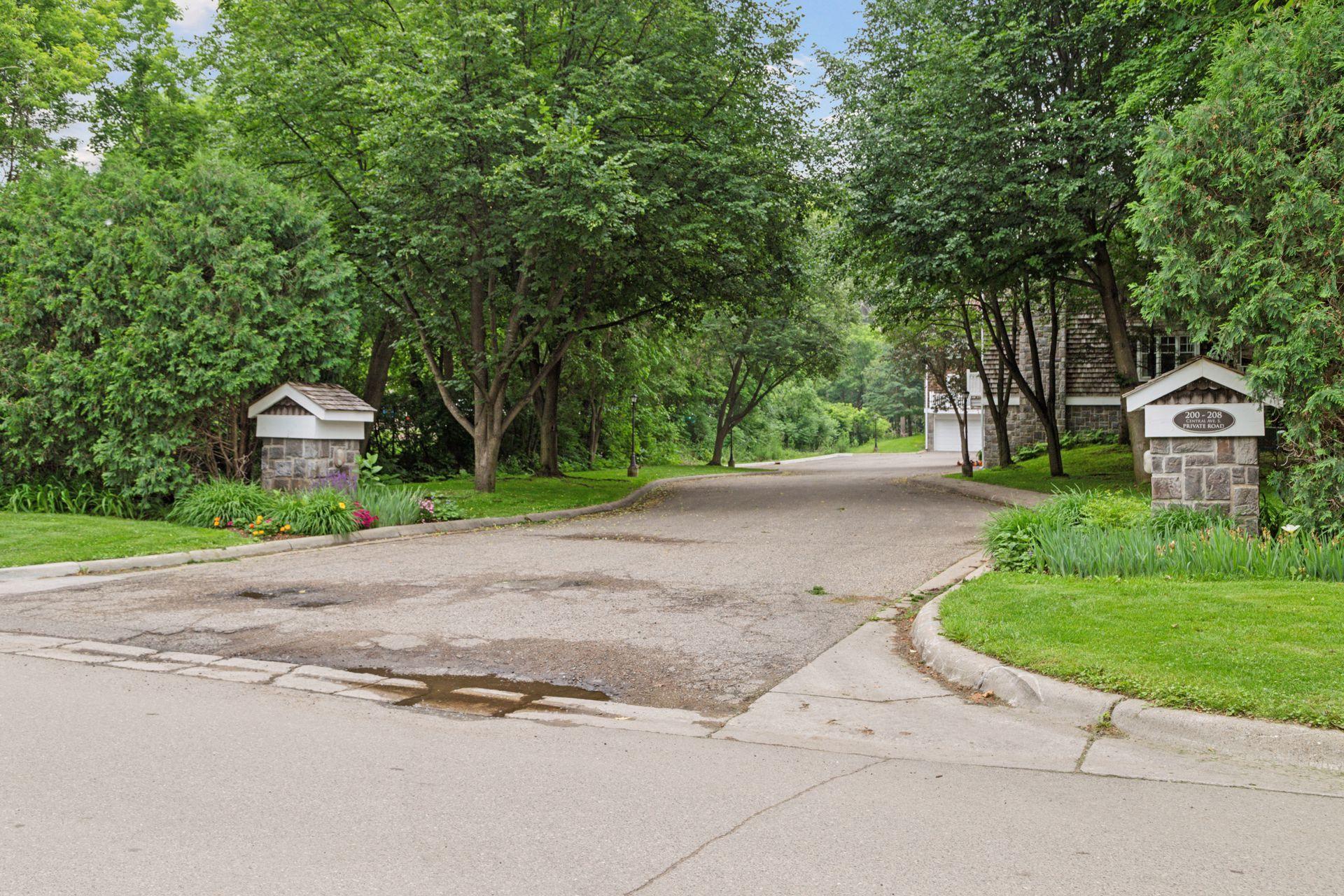 204 Central Avenue S