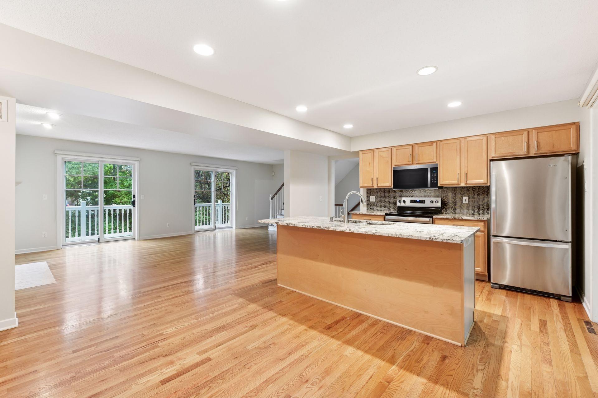 204 Central Avenue S