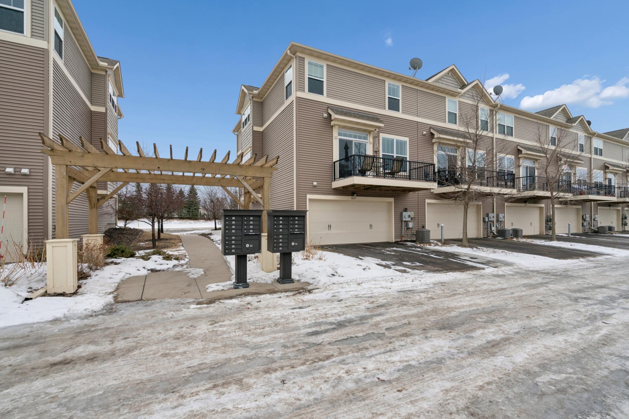 8957 SW Village Loop