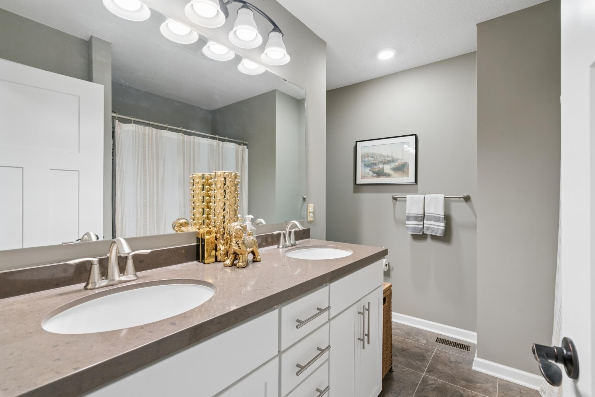 8957 SW Village Loop