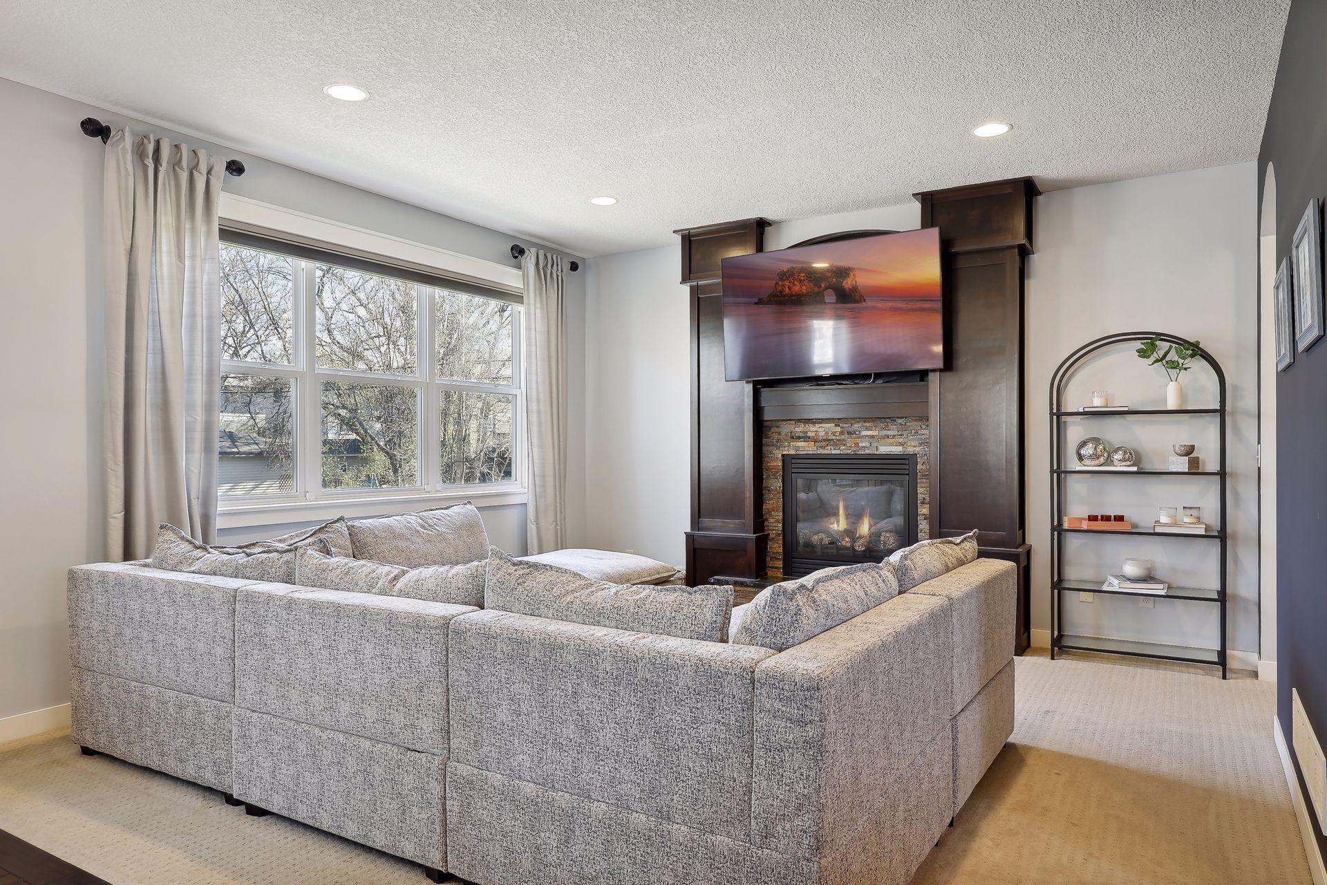 2019 Louisiana Avenue S