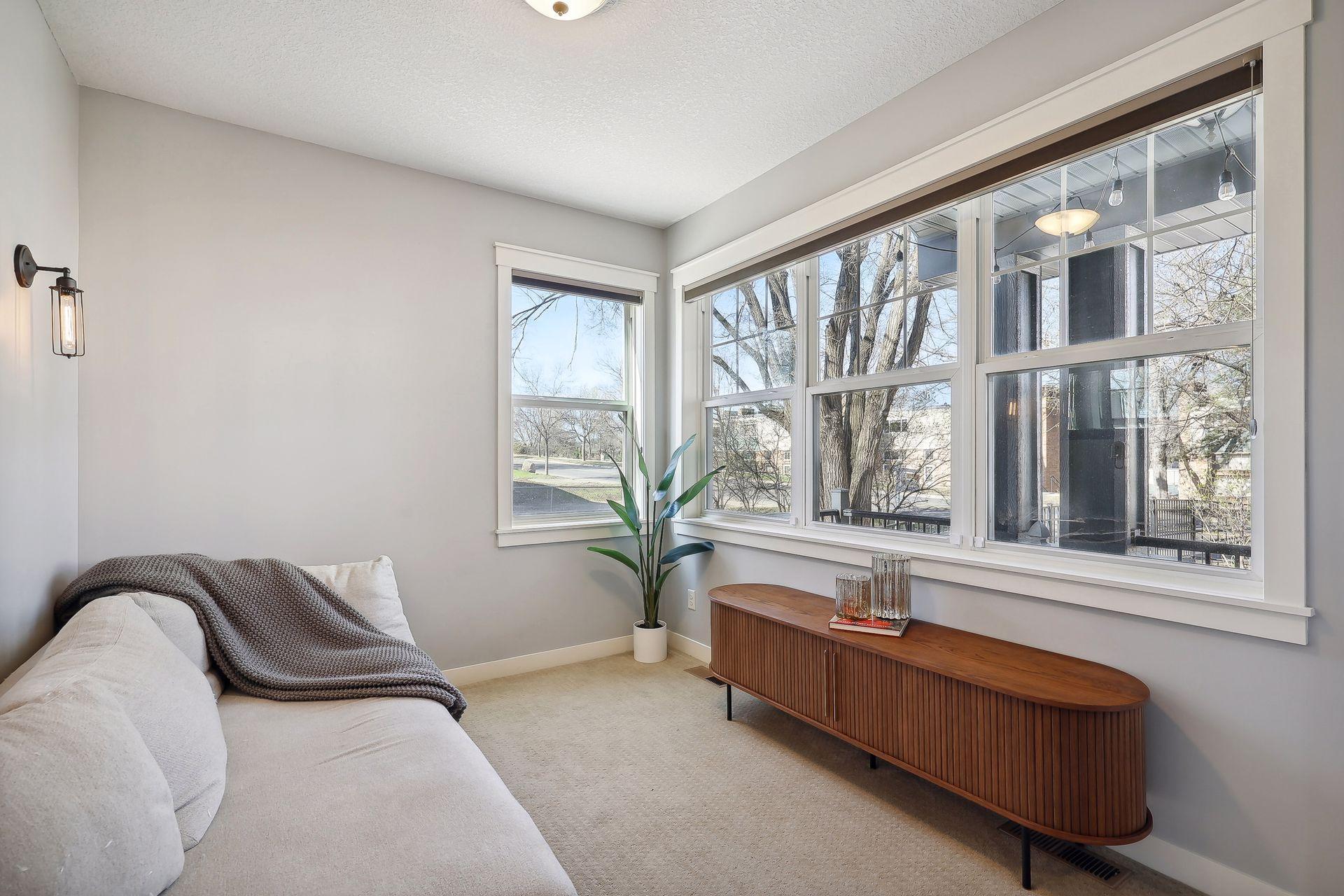 2019 Louisiana Avenue S