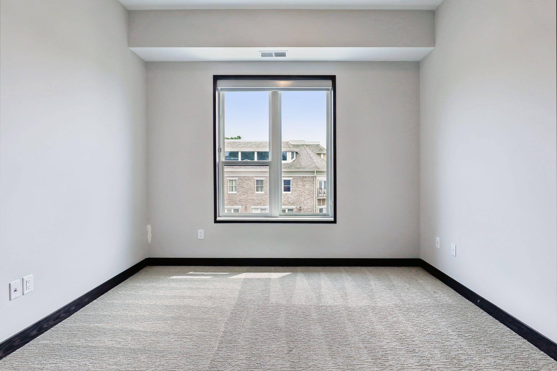 253 Lake Street E Unit: 307