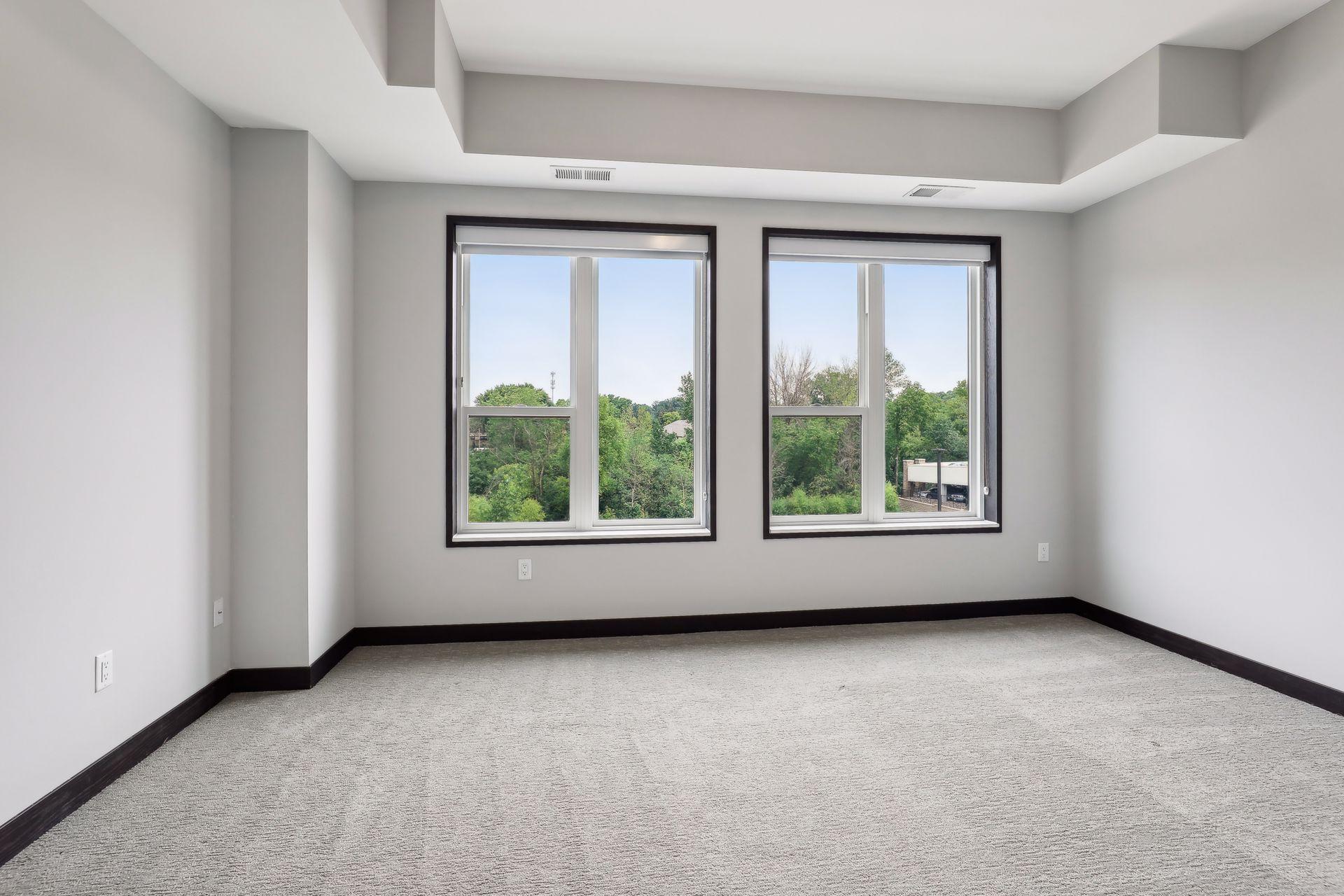 253 Lake Street E Unit: 307