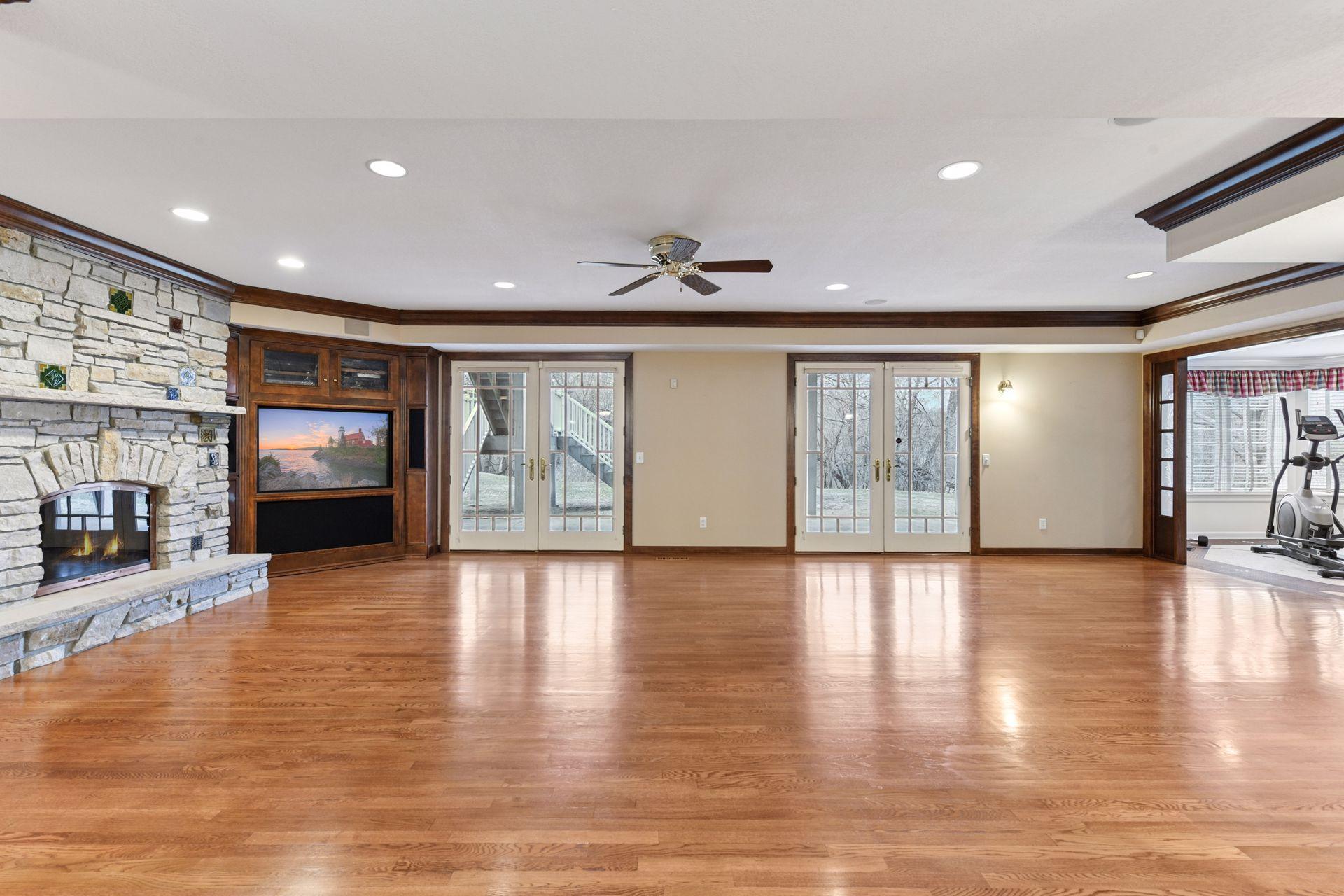 7604 Delaney Boulevard