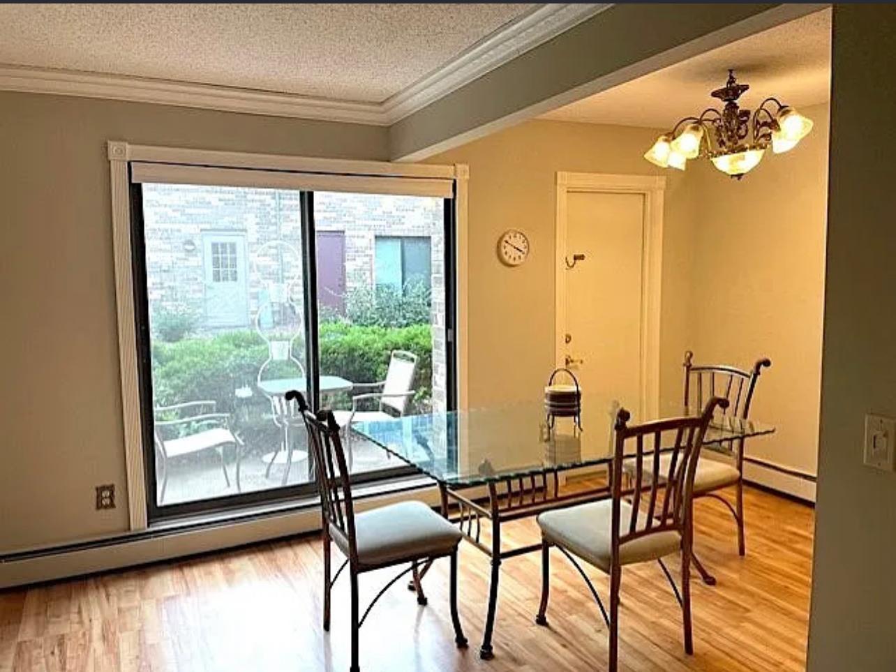 4560 Cedar Lake Road S Unit: 3