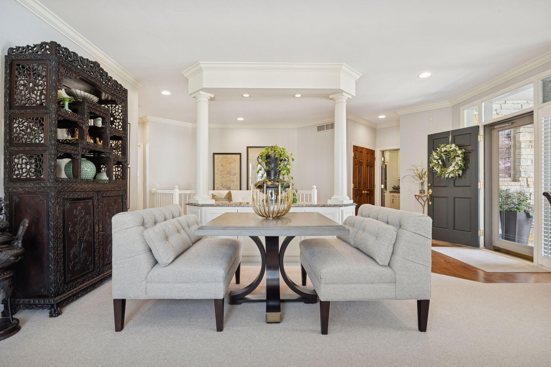 550 Waycliffe Drive N