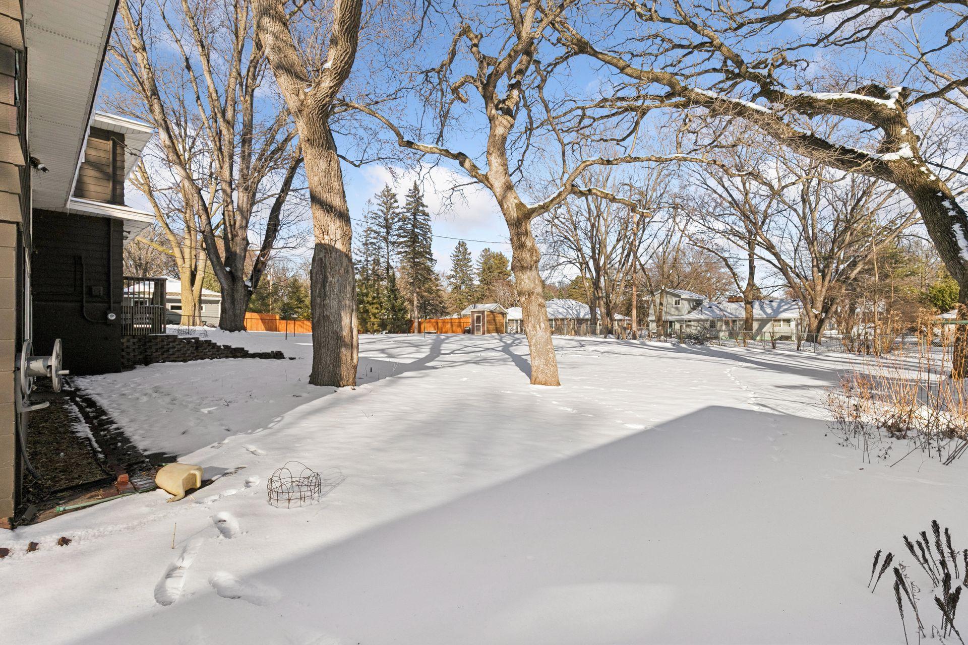 3925 Victoria Street