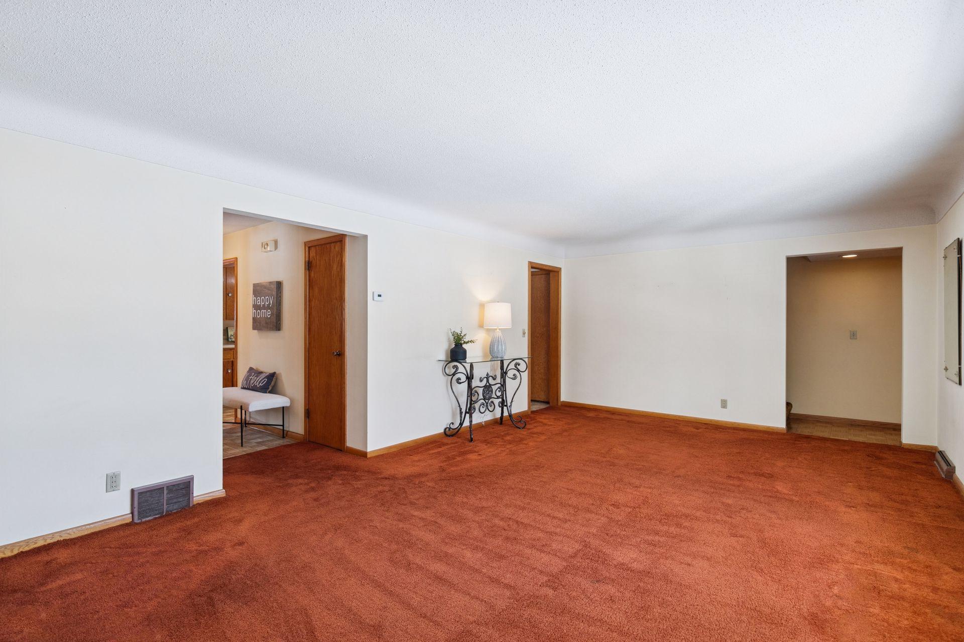 3925 Victoria Street