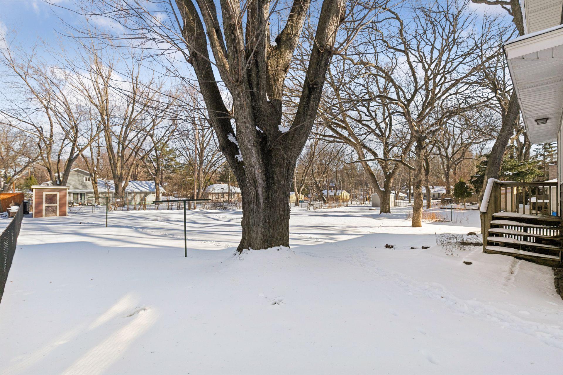 3925 Victoria Street