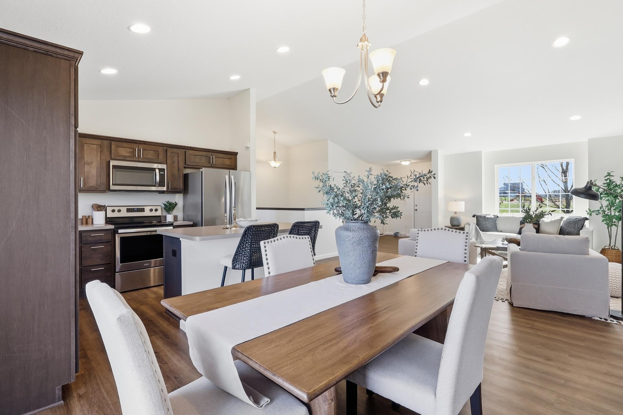 933 Aspen Circle