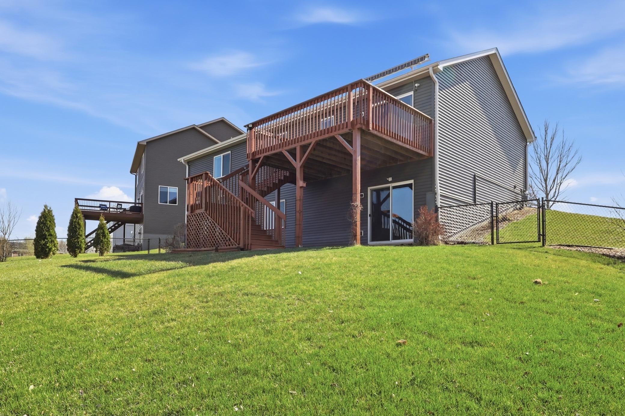 933 Aspen Circle