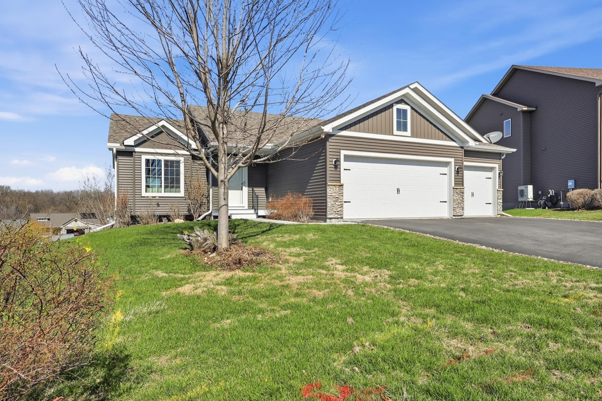933 Aspen Circle