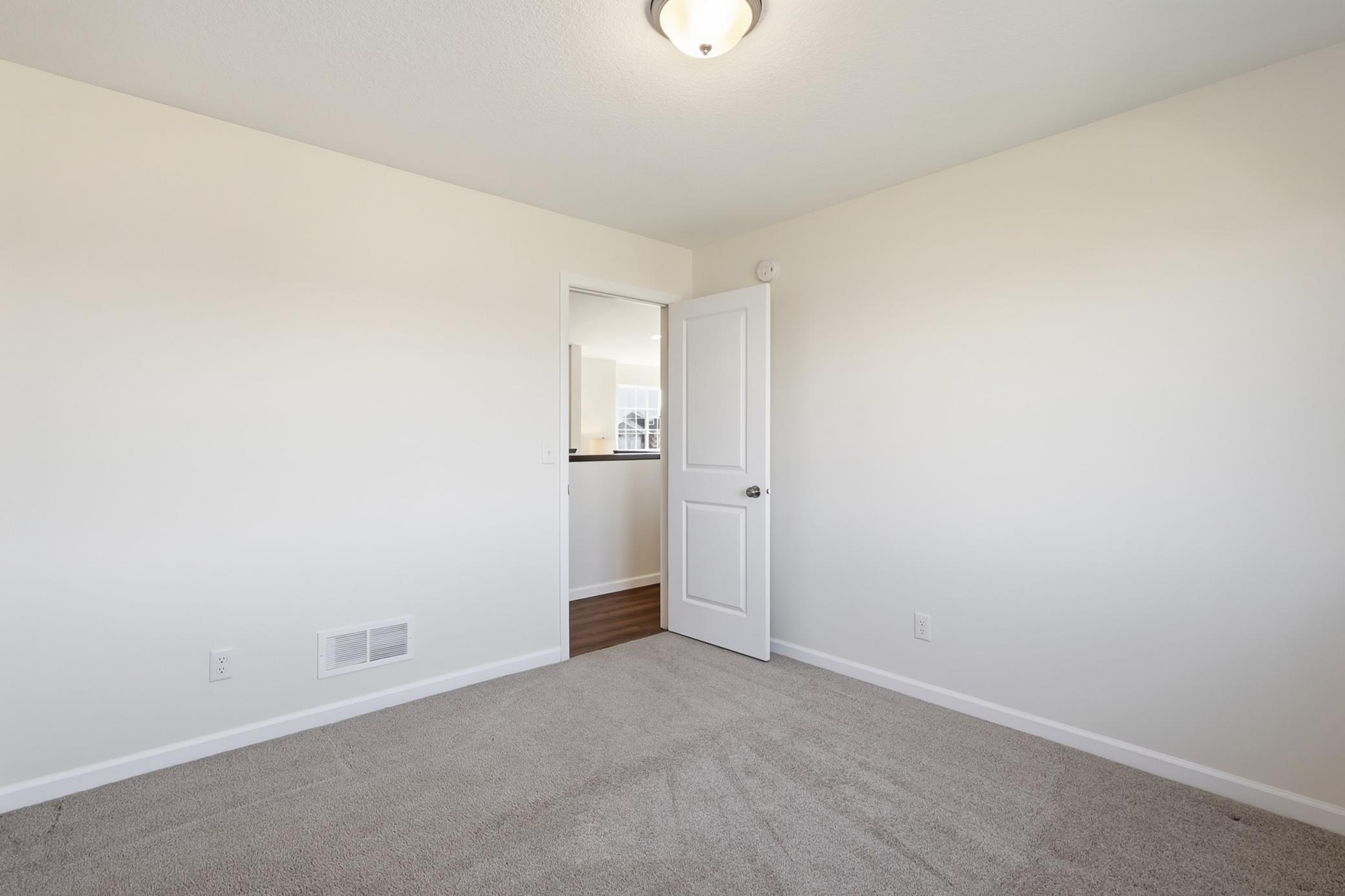 933 Aspen Circle