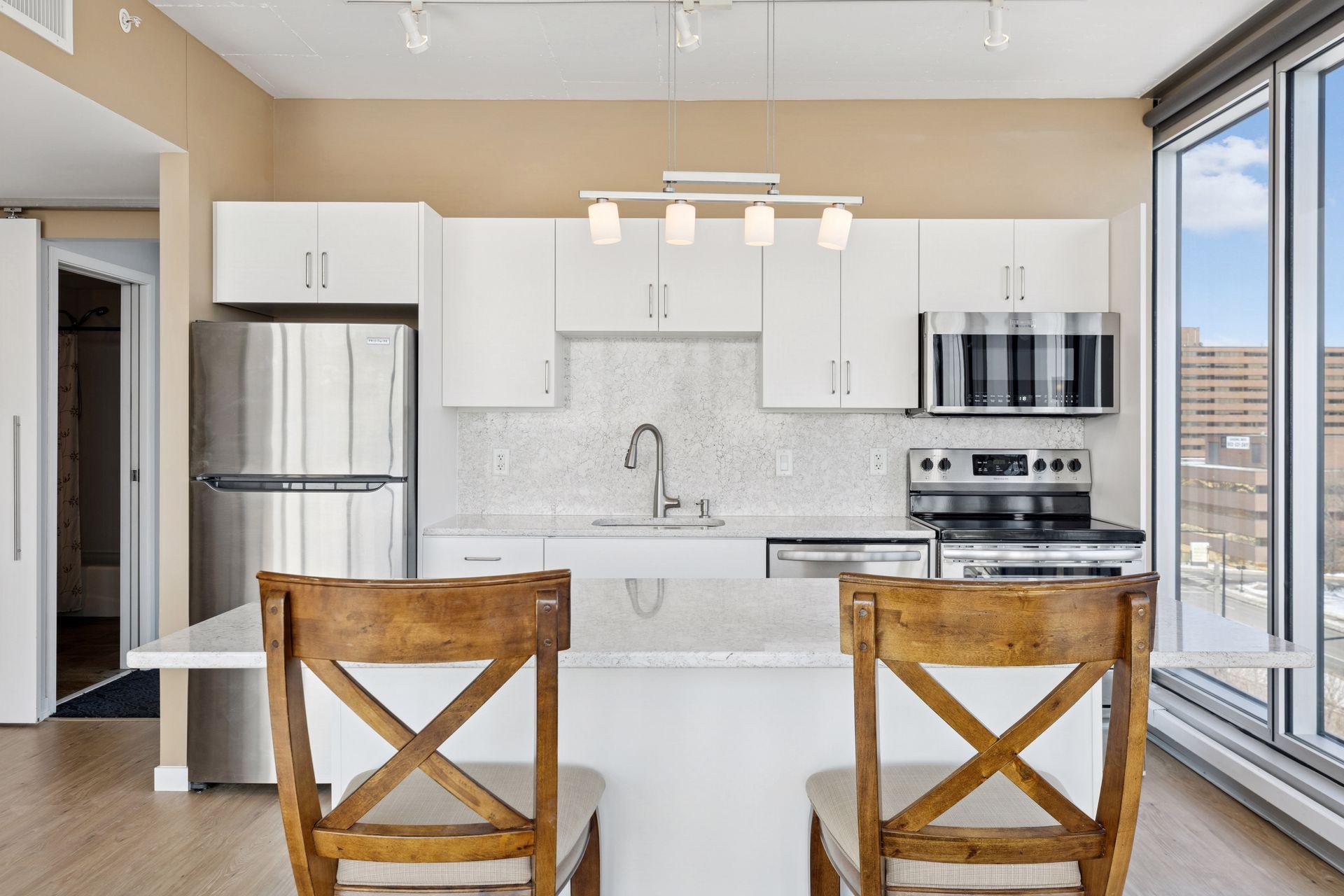 8151 33rd Avenue S Unit: 706