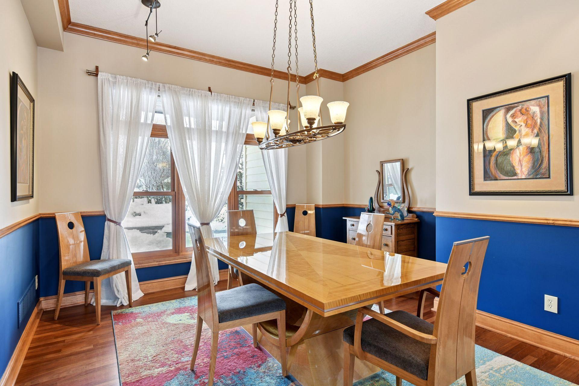 2584 N Saunders Lake Drive