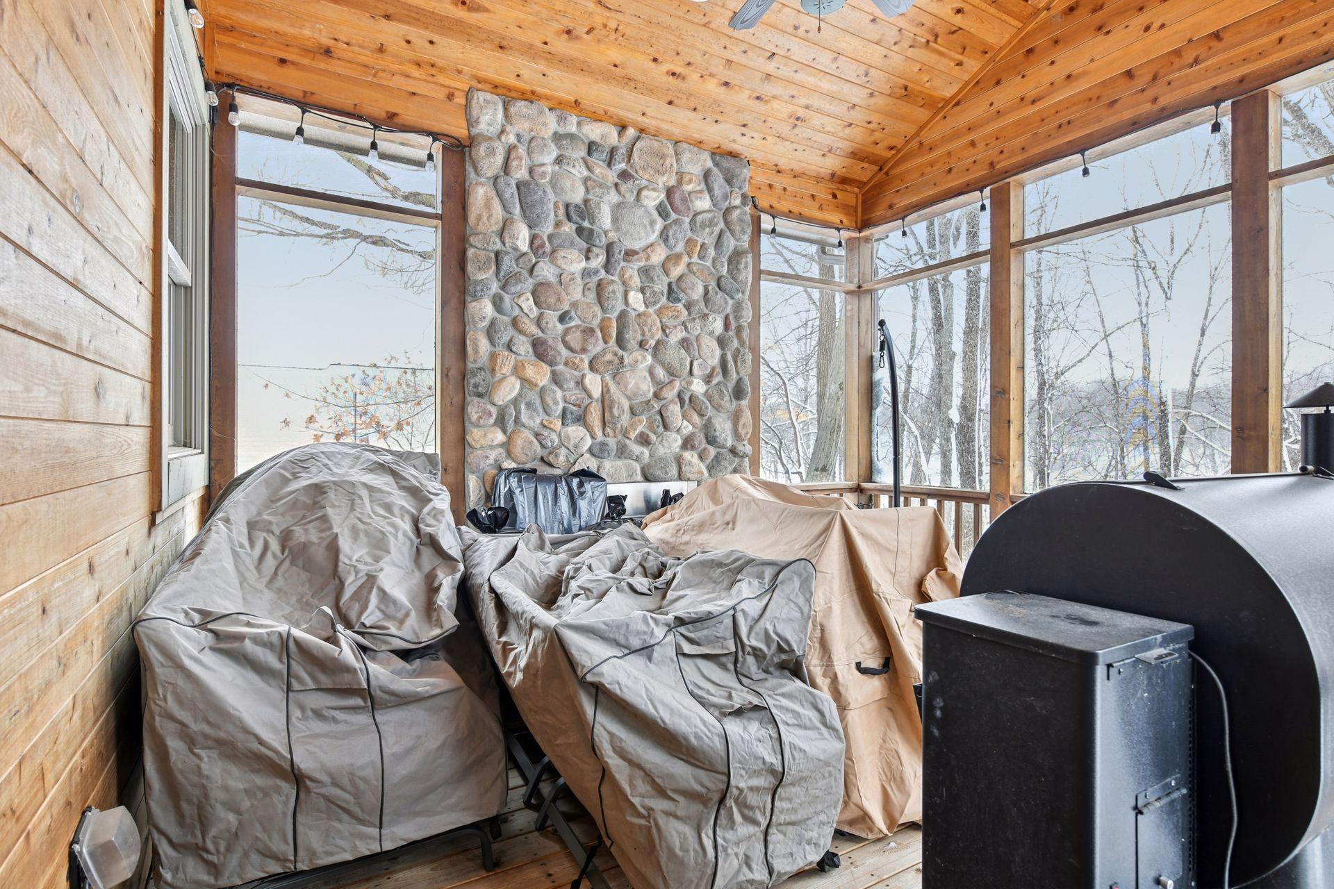 2584 N Saunders Lake Drive