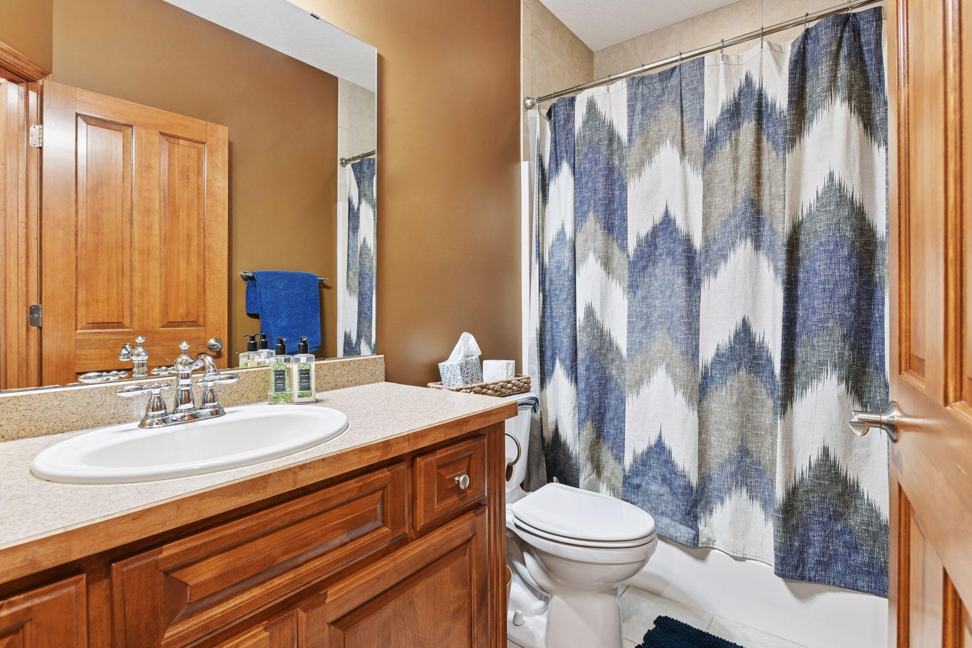 2584 N Saunders Lake Drive