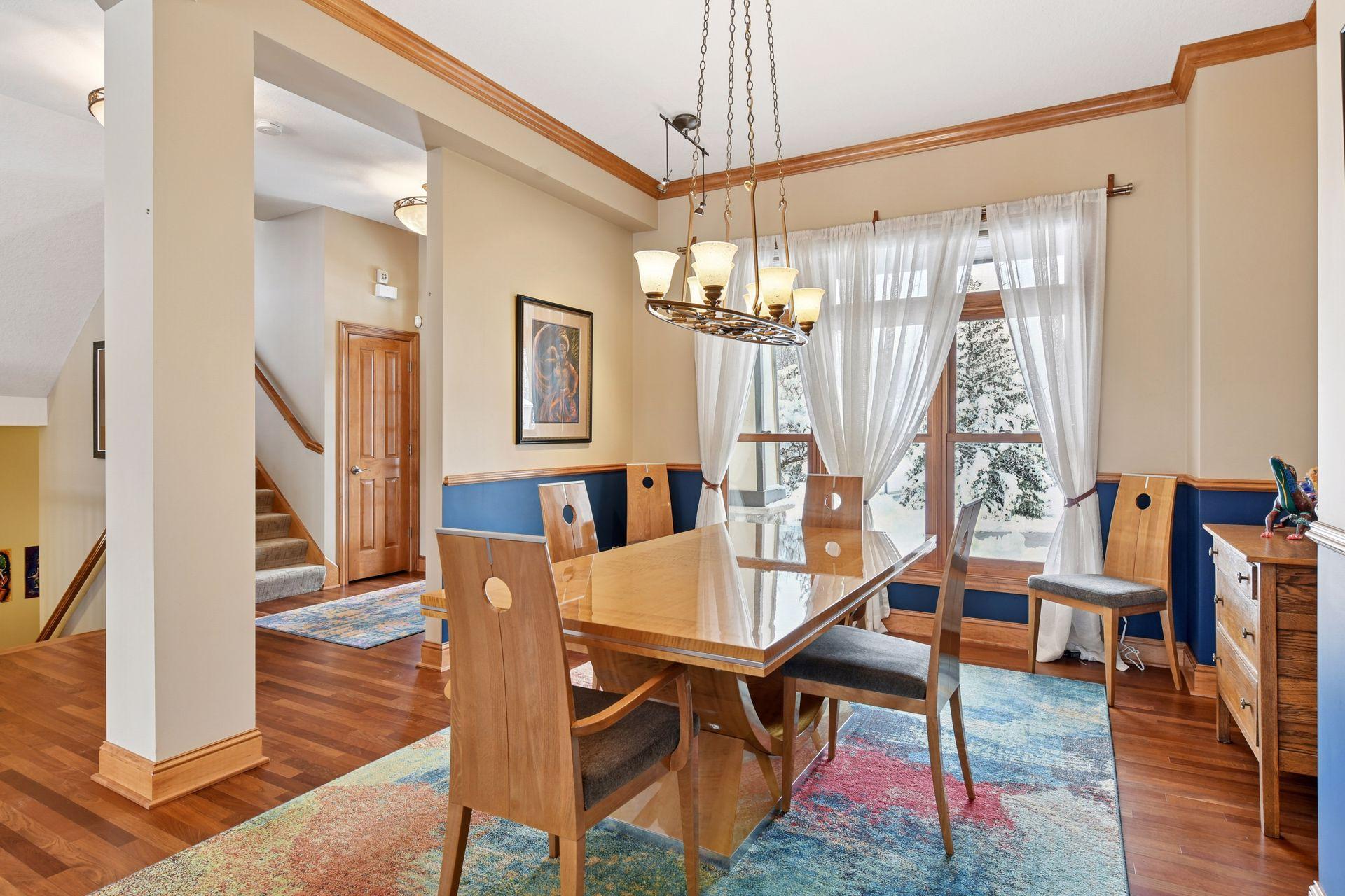 2584 N Saunders Lake Drive